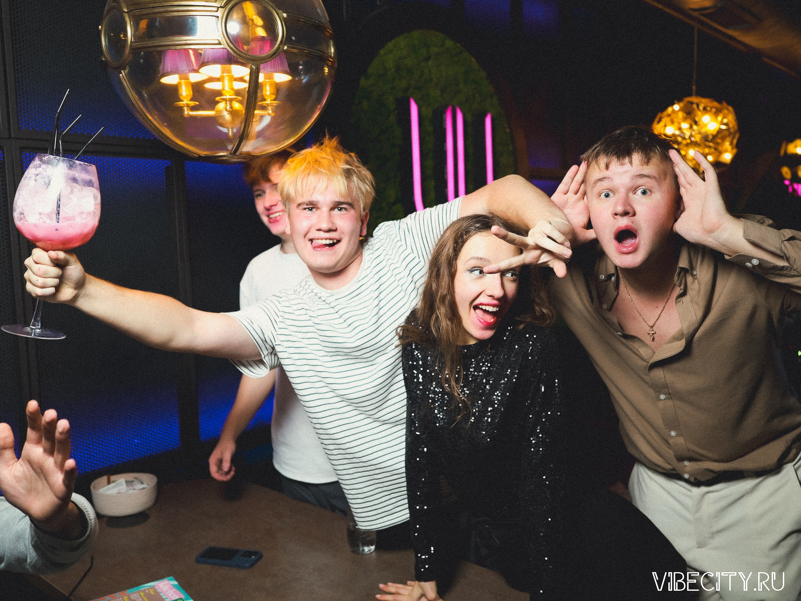 DOUBLE U. VIBECITY.RU Вайб Сити Ру Фоторепортажи Фотоотчеты Калининград