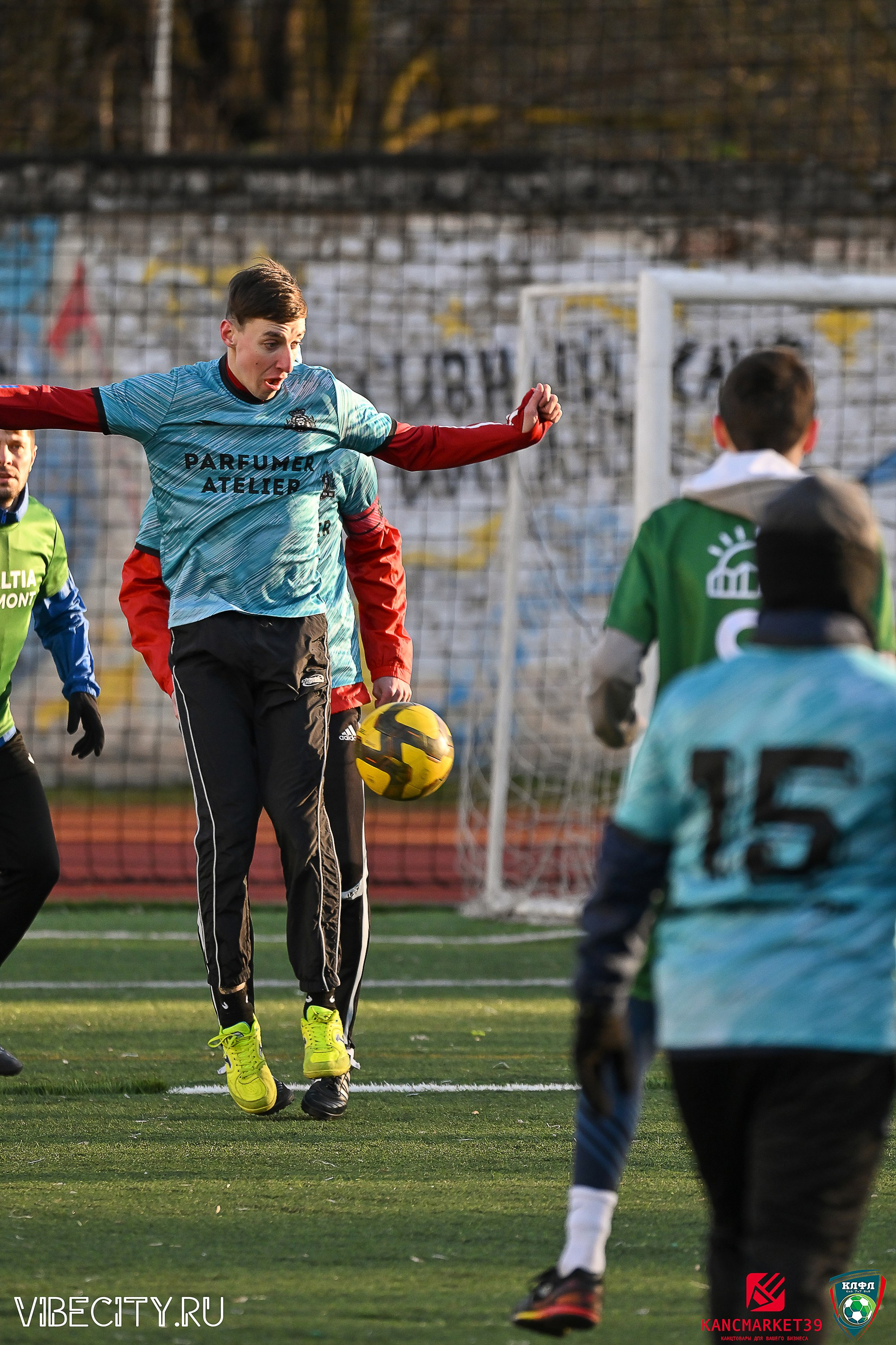 XX ЧЕМПИОНАТ КАЛИНИНГРАДСКОЙ ЛФЛ КАНЦМАРКЕТ39 сезона 2024–2025 гг. VIBECITY.RU Вайб Сити Ру Фоторепортажи Фотоотчеты Калининград