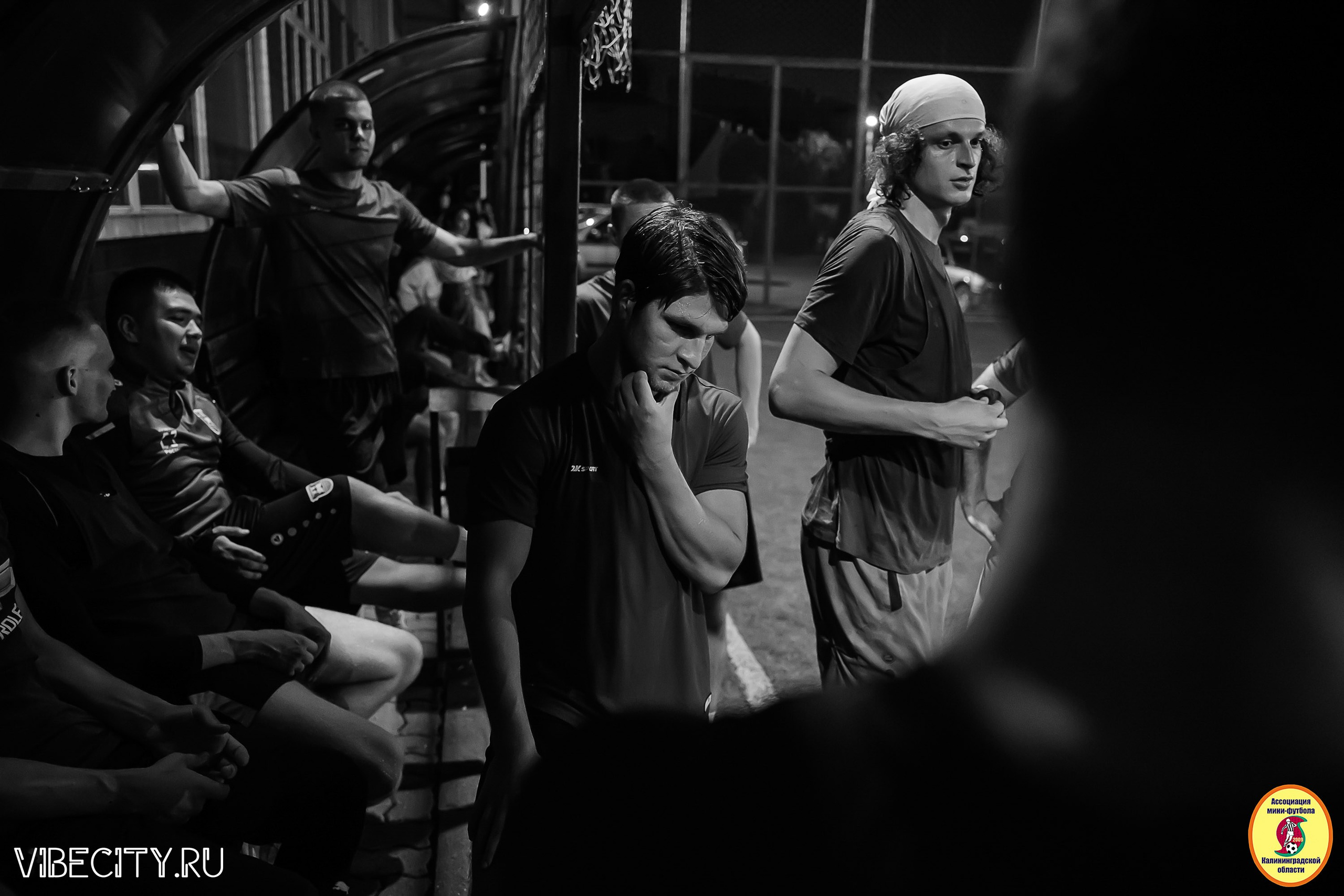 ФИНАЛЬНЫЕ ИГРЫ КУБКА МИНИ-ФУТБОЛЬНОЙ ЛИГИ И КУБКА КОРПОРАТИВНОЙ МФЛ 2025. VIBECITY.RU Вайб Сити Ру Фоторепортажи Фотоотчеты Калининград
