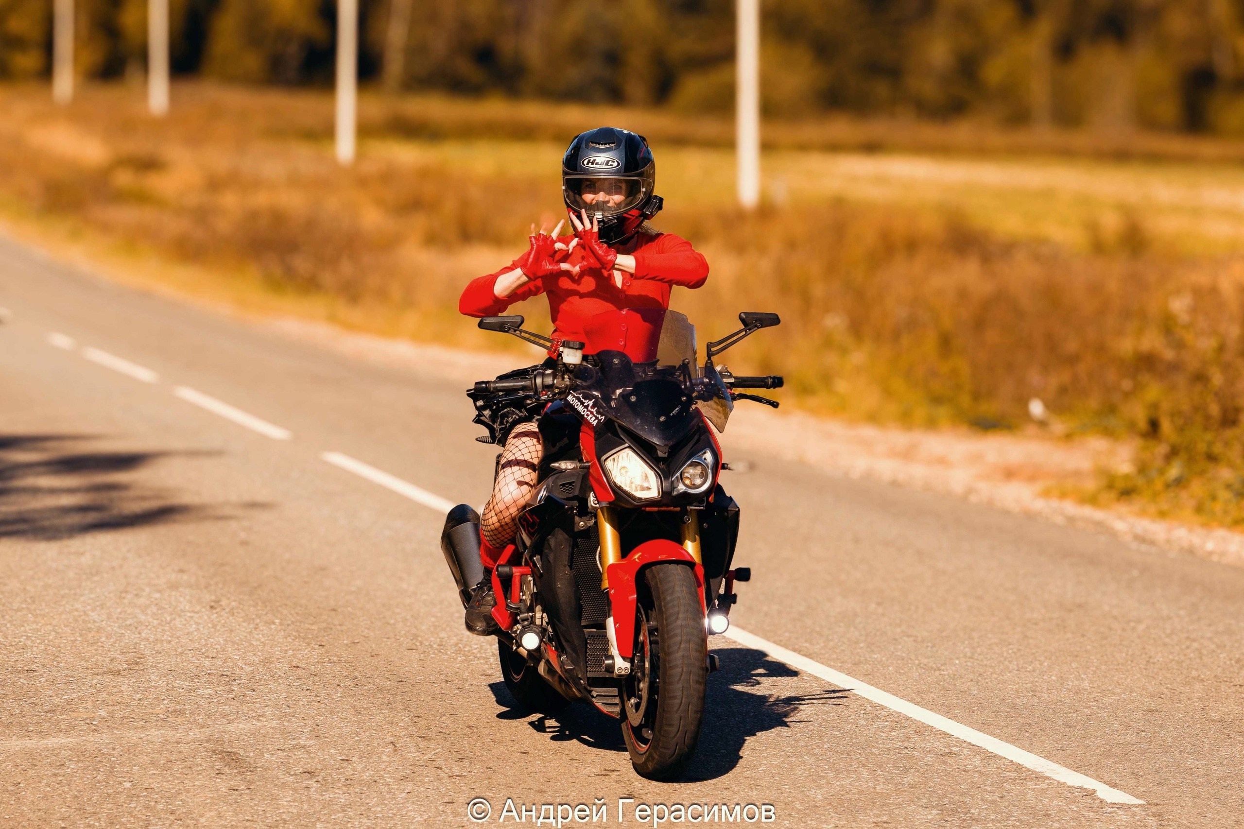 Фотосессии с мотоциклами. Спортивный и женский фотограф и видеограф в Завидово и Конаково Андрей Герасимов