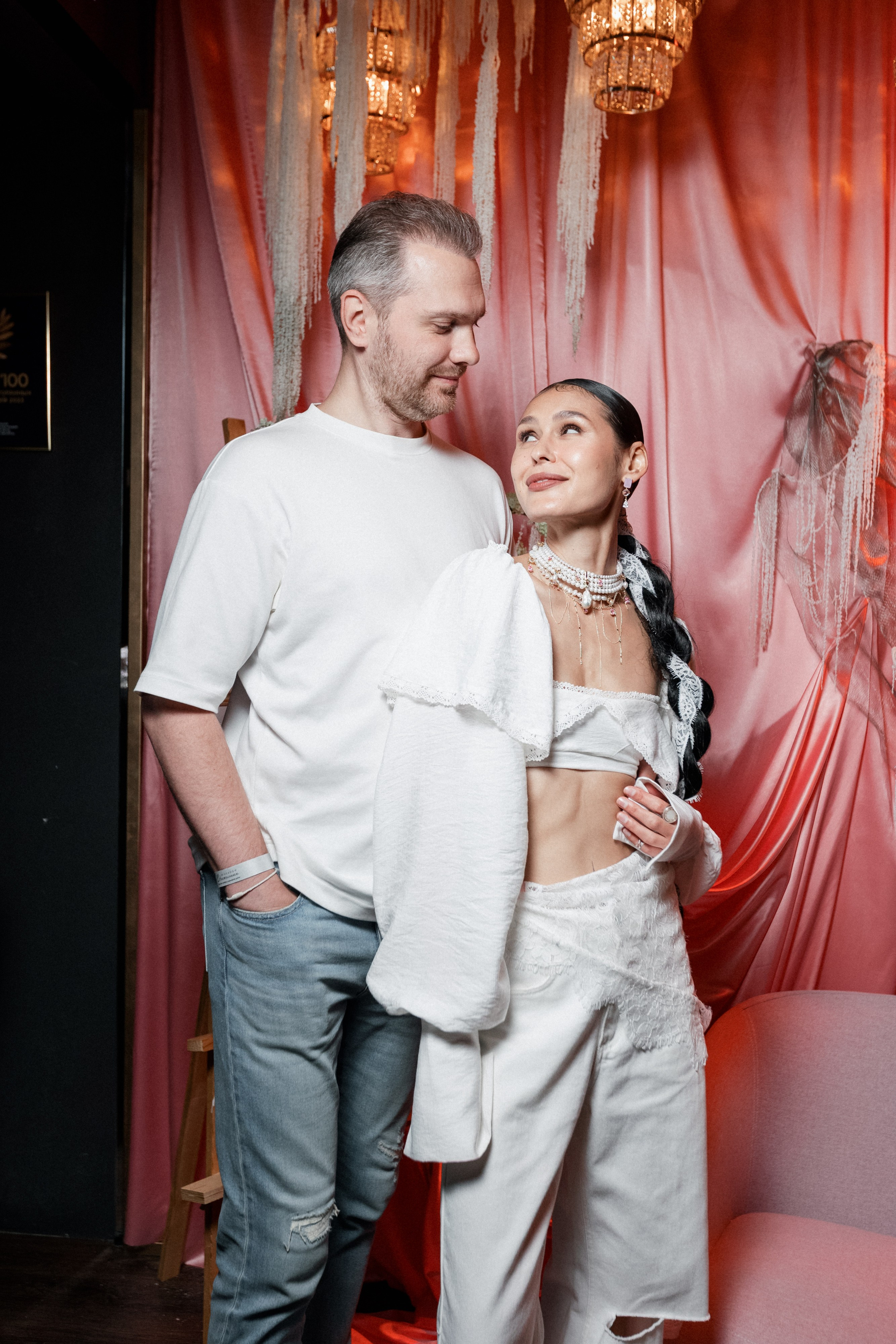 ELE AMU x PLUM — Показ новой коллекции брендов. СВОИ. ФОТООТЧЕТЫ-СОБЫТИЯ-МЕСТА