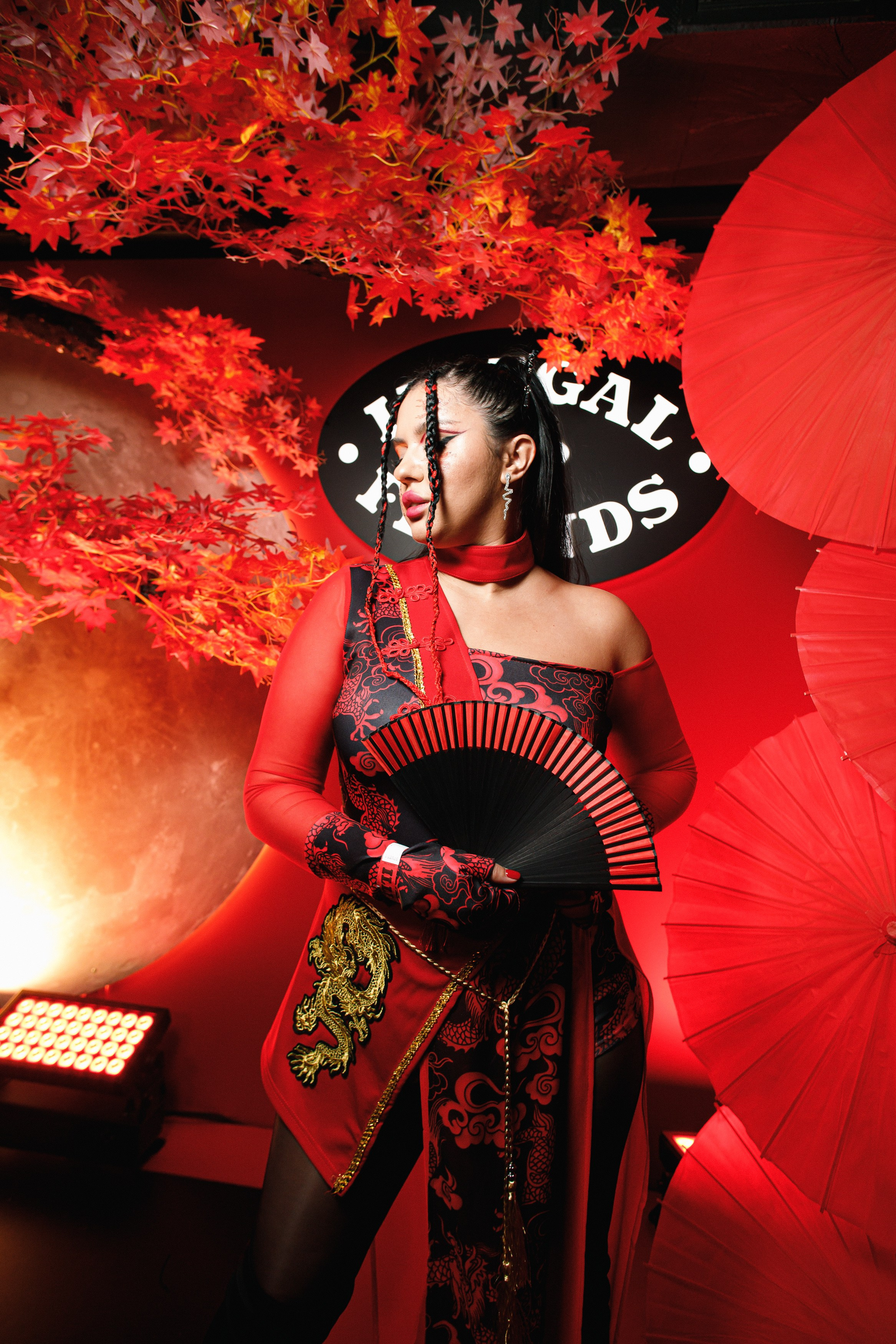 ILLEGAL FRIENDS | ASIA. СВОИ. ФОТООТЧЕТЫ-СОБЫТИЯ-МЕСТА