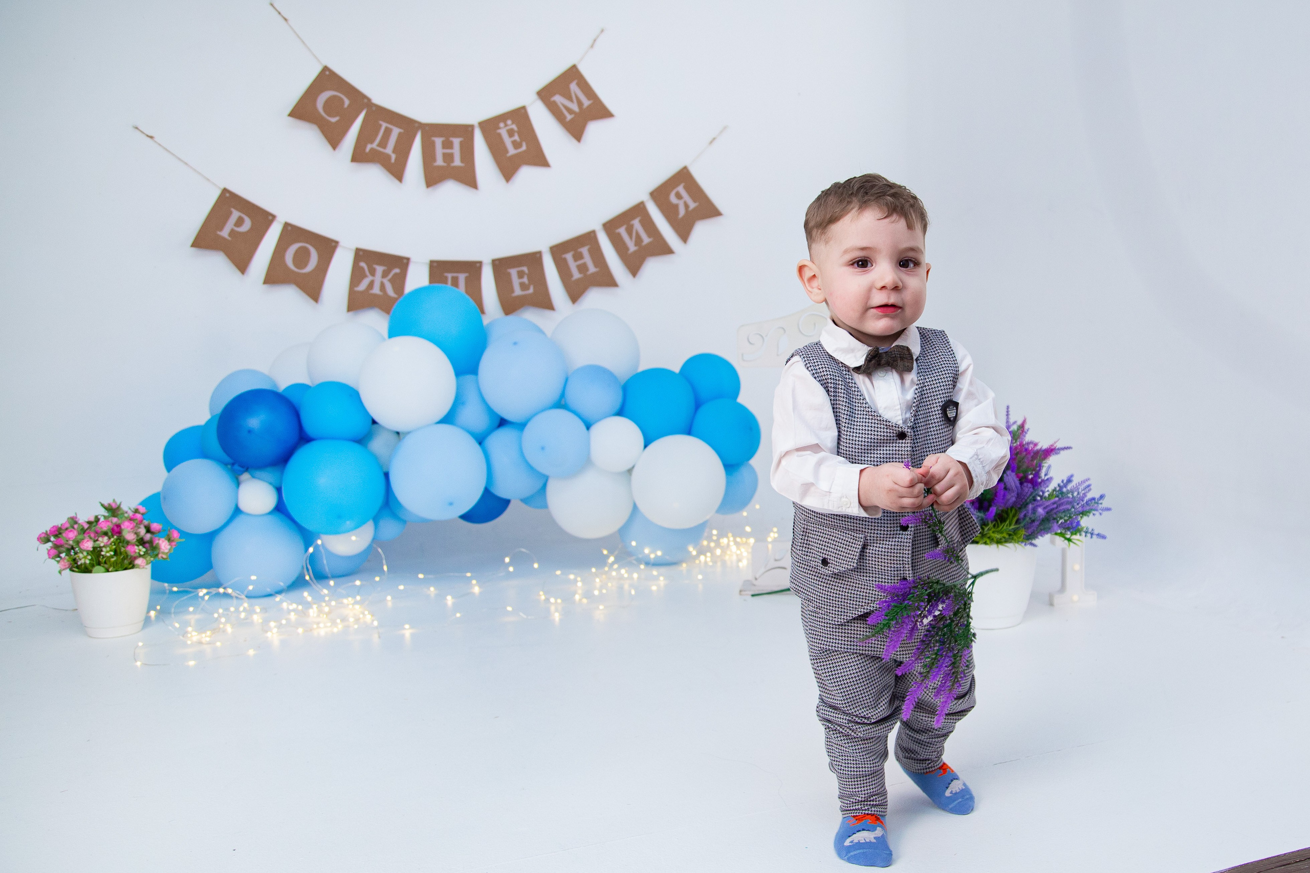 Фотоссесия фотостудия. Фотограф Краснодара, фотограф в парке Галецкого.репортажный фотограф. детский фотограф, свадебный фотограф. профессиональный фотограф