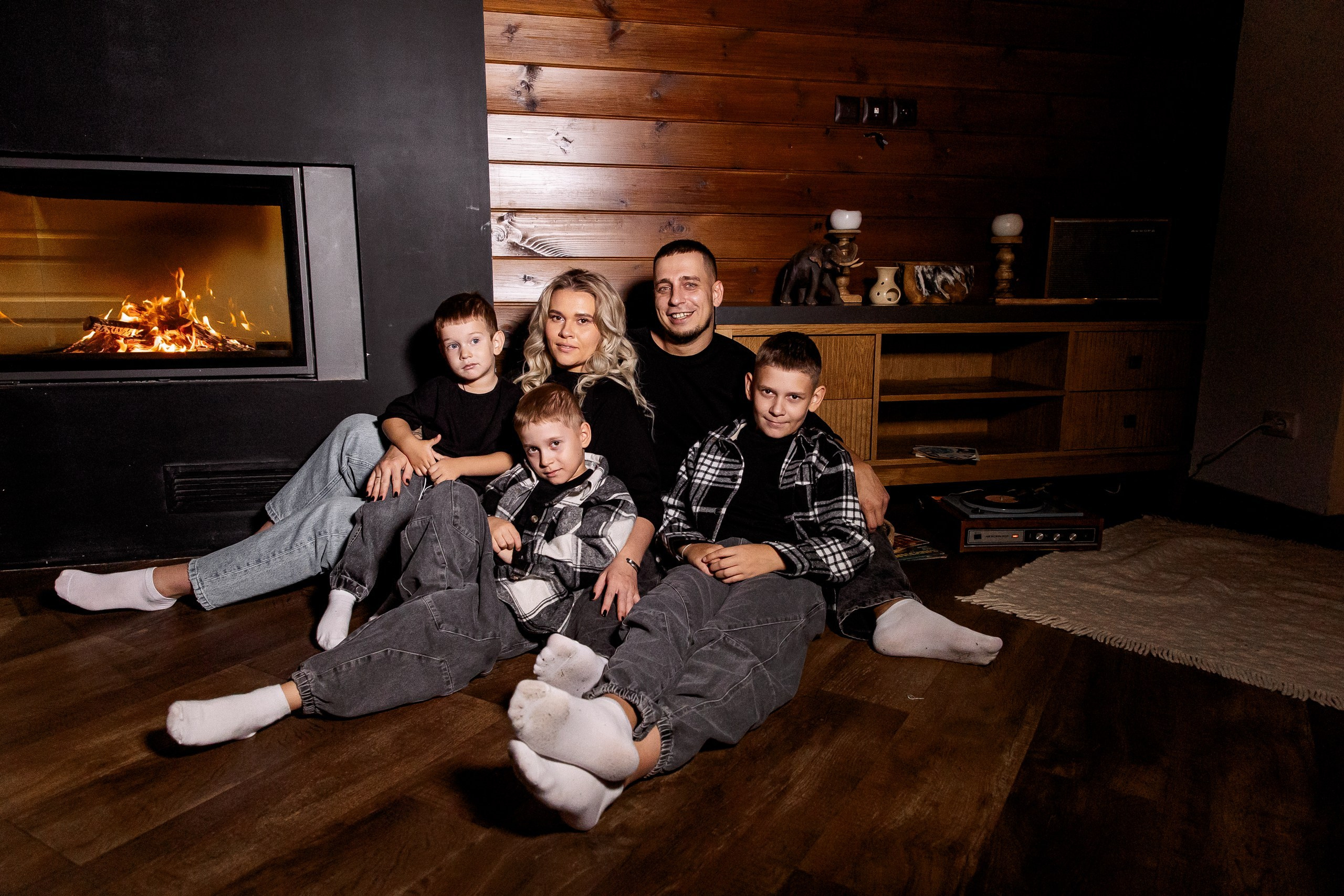 Эдуард и Дарья с сыновьями. Свадебный и семейный фотограф в Челябинске Юлия Ишимова