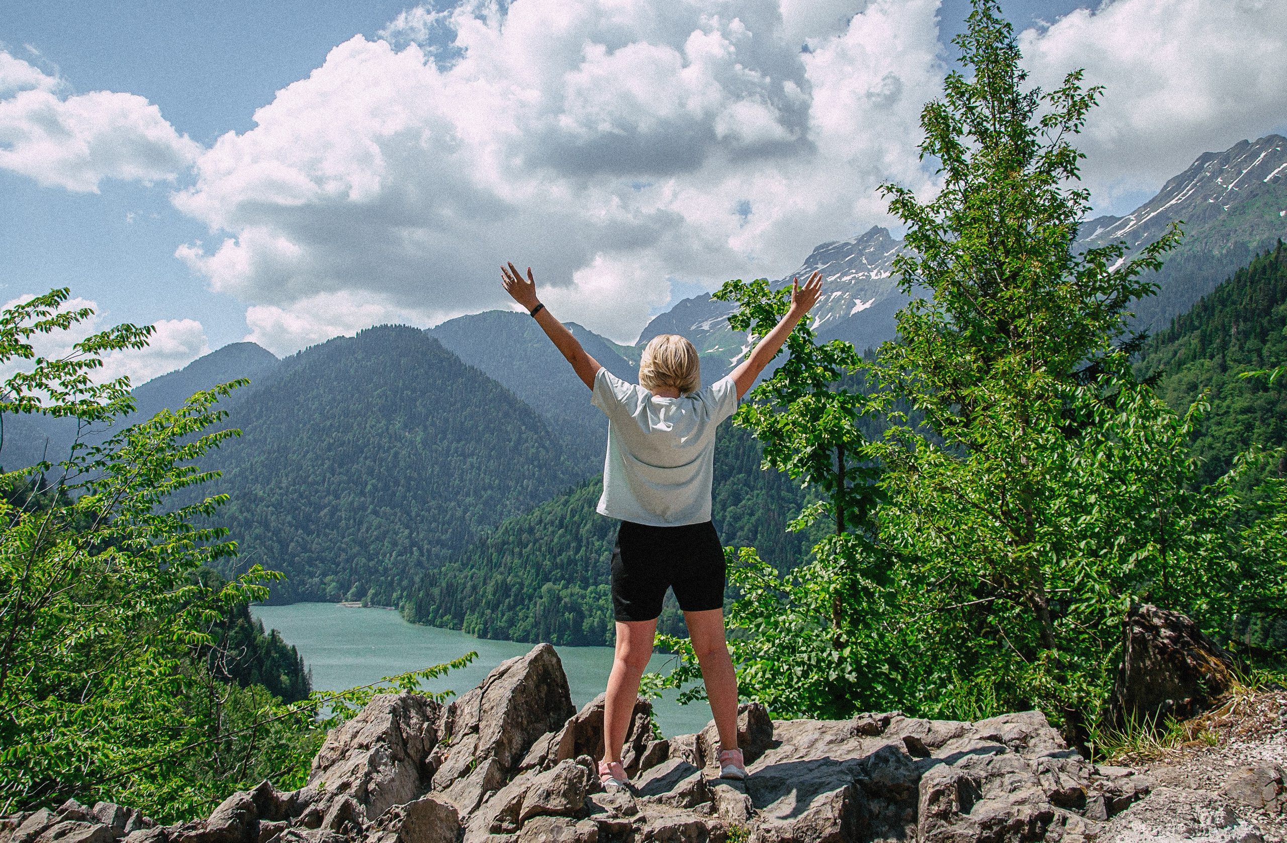 Фотограф Комина Юлия - озеро Рицца в Абхазии 