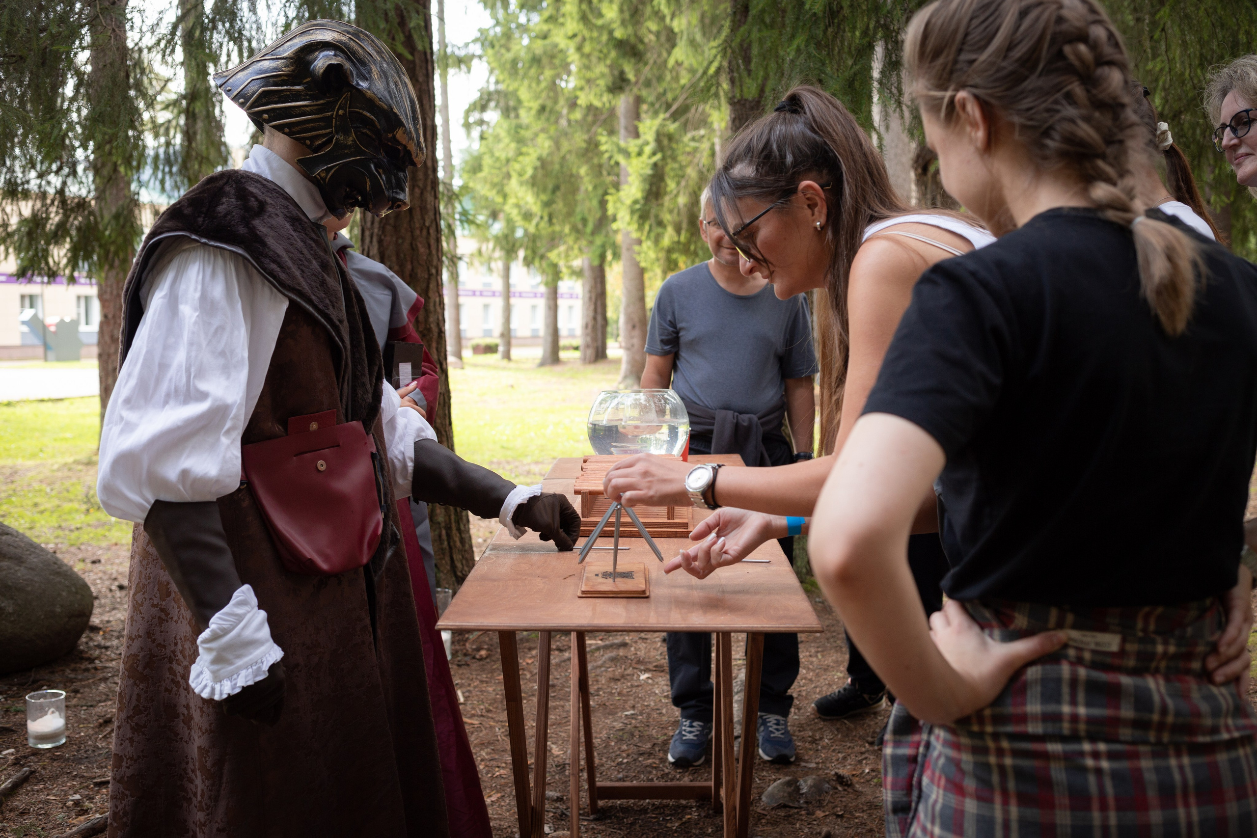 Фотосъемка Форт Боярд в СПБ, репортаж про корпоратив в стиле игры. Портретные фотосессии, контент-съемки, репортаж