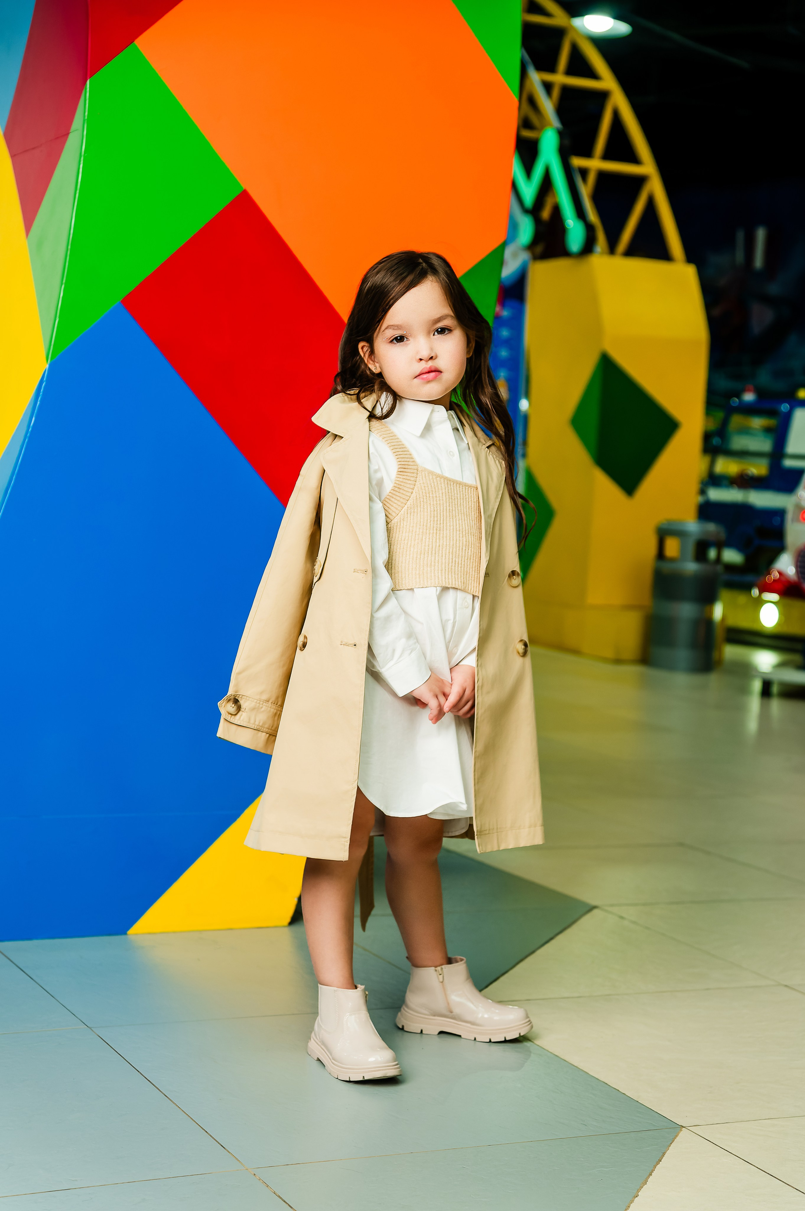 ТРЦ MEGA Silk Way. School Photographer In Astana Tabakova Natalya