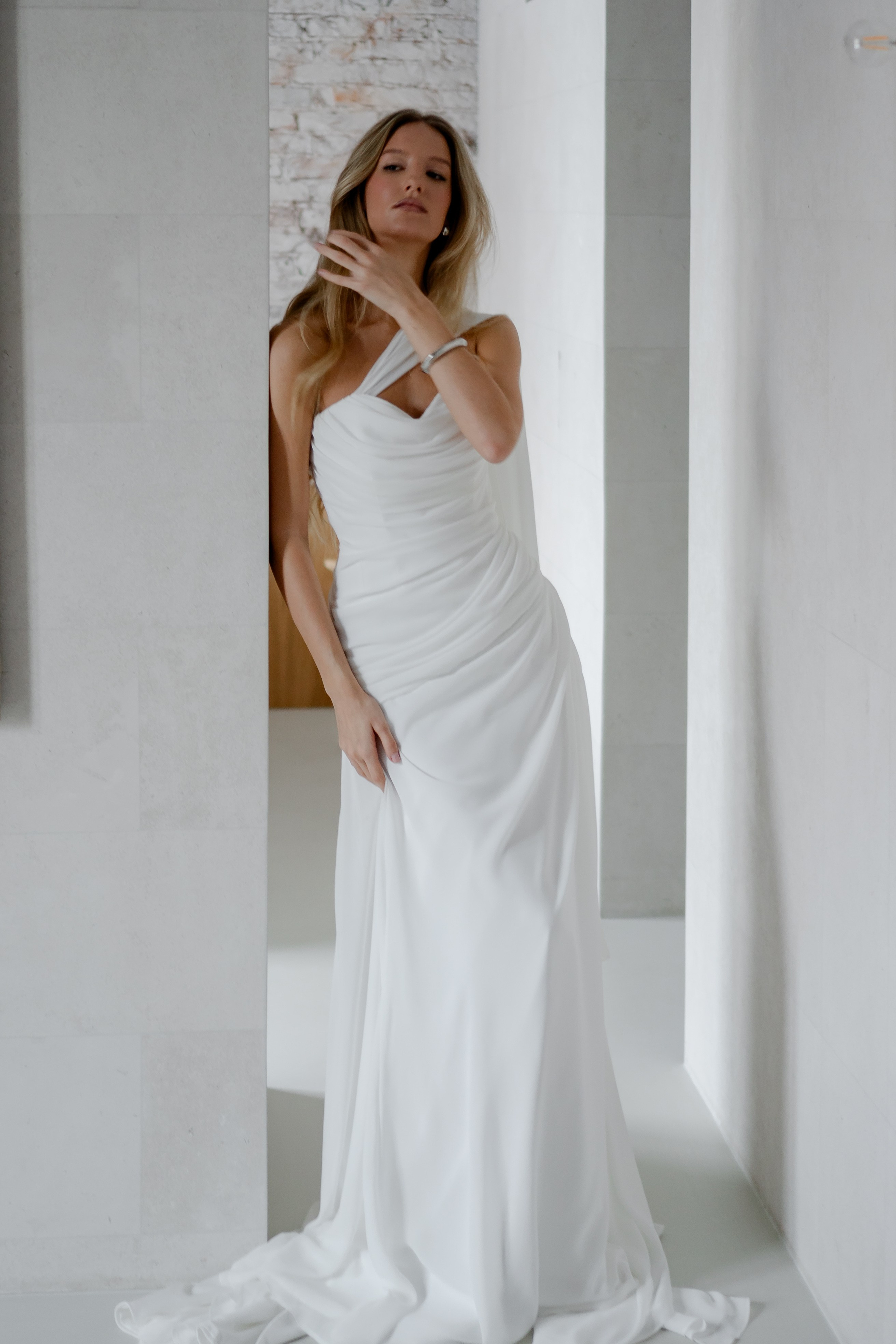 ЭЛЕГАНТНАЯ СВАДБЕНАЯ СЬЕМКА ЖЕНИХА И НЕВЕСТЫ В ДОРОГОМ ОТЕЛЕ САНКТ-ПЕТЕРБУРГА. Профессиональный фотограф, Санкт-Петербург — Виктория Богомолова