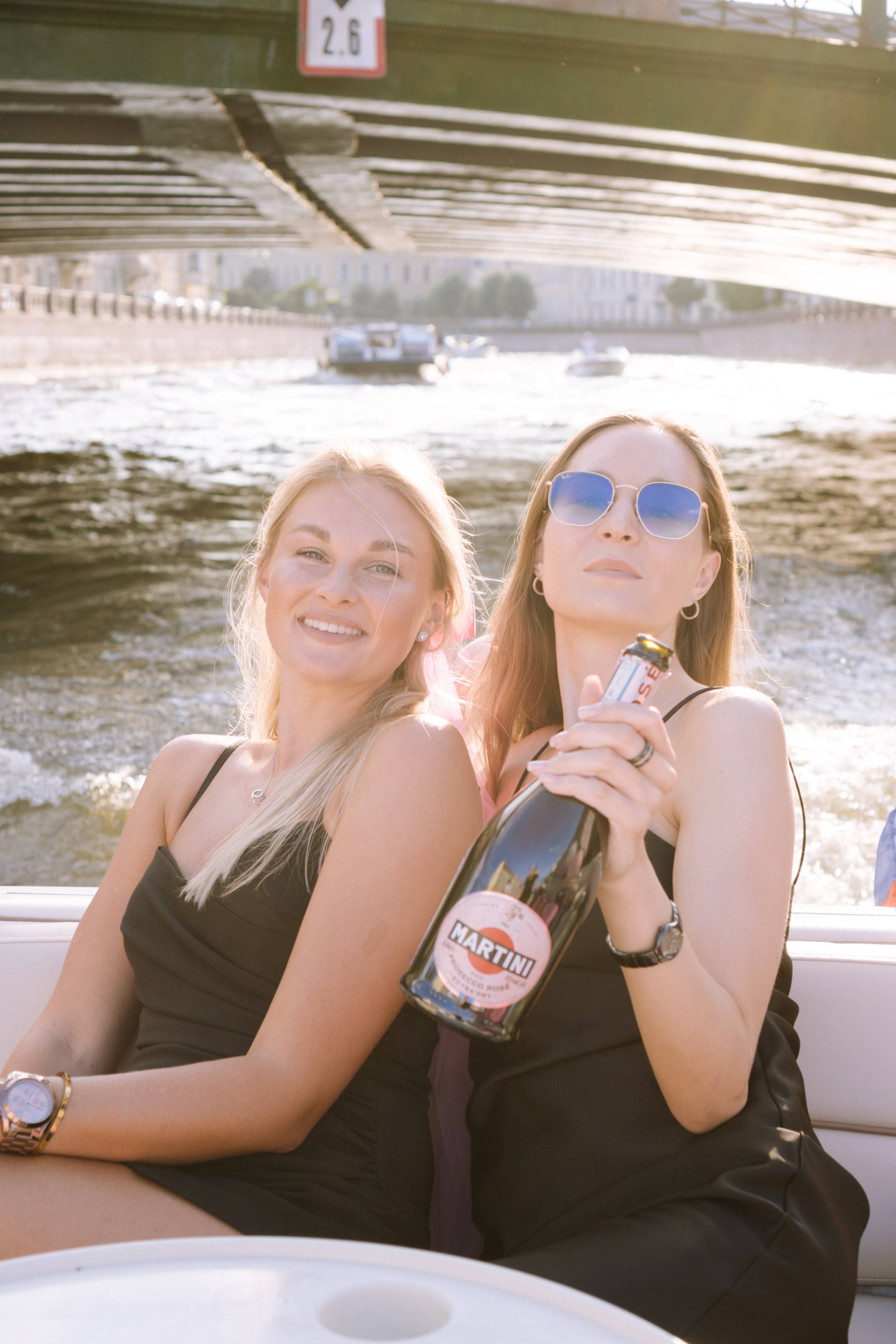 ДЕВИЧНИК НА КАТЕРЕ. Профессиональный фотограф, Санкт-Петербург — Виктория Богомолова