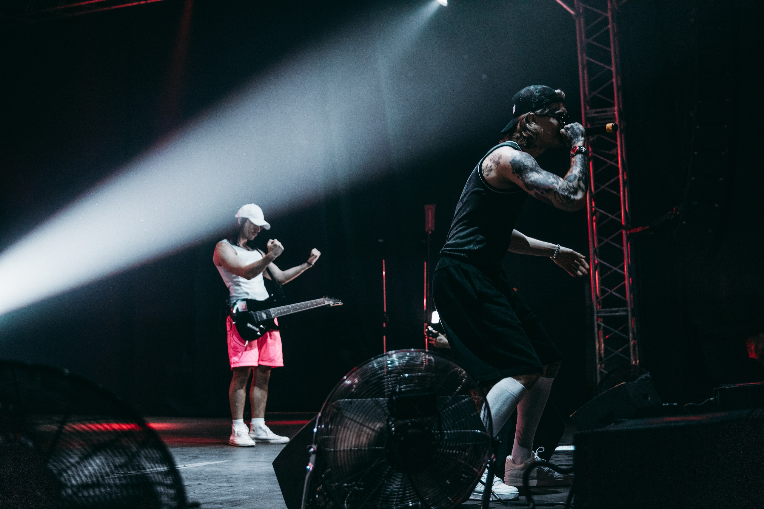 Концерт SODA LUV. Фотограф в Ростове-на-Дону Игорь Апасеев