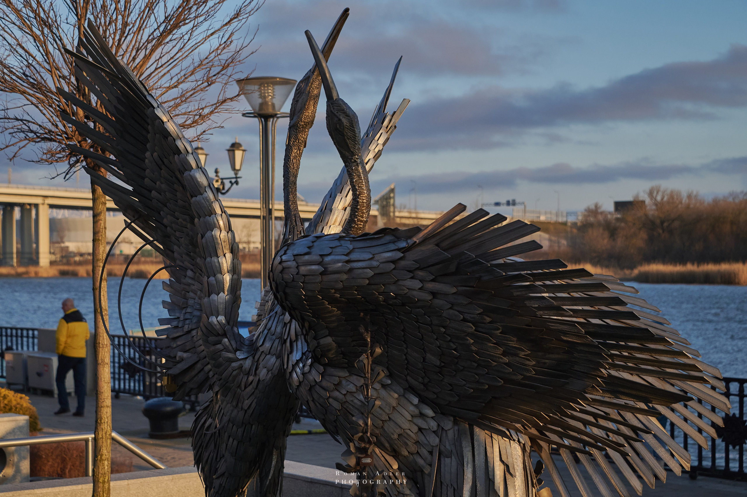 Ростов-на-Дону. Памятник с журавлями