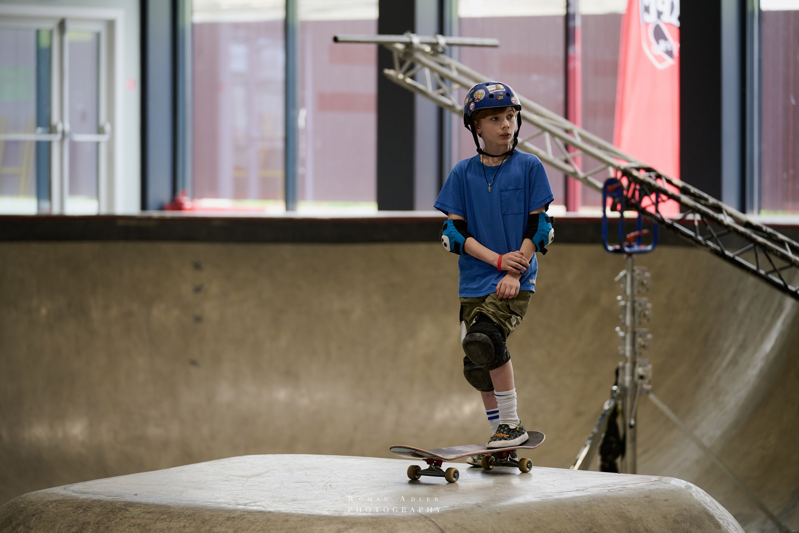 Репортаж со съёмок фильма «Своя в доску». Фотограф Роман Адлер