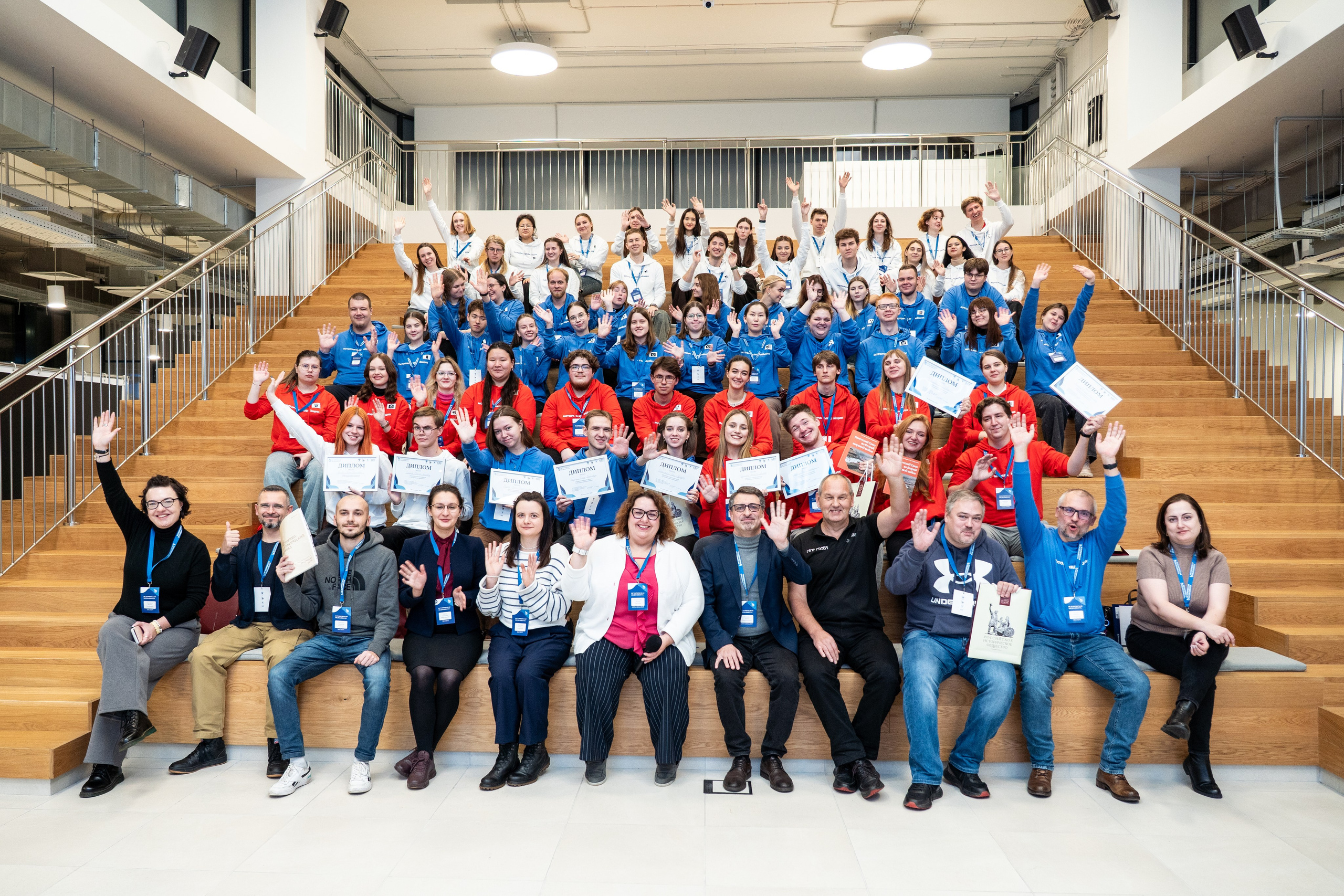 Историческая медиашкола 2025 в Калининграде. Репортажный фотограф в Москве Легкая Софья