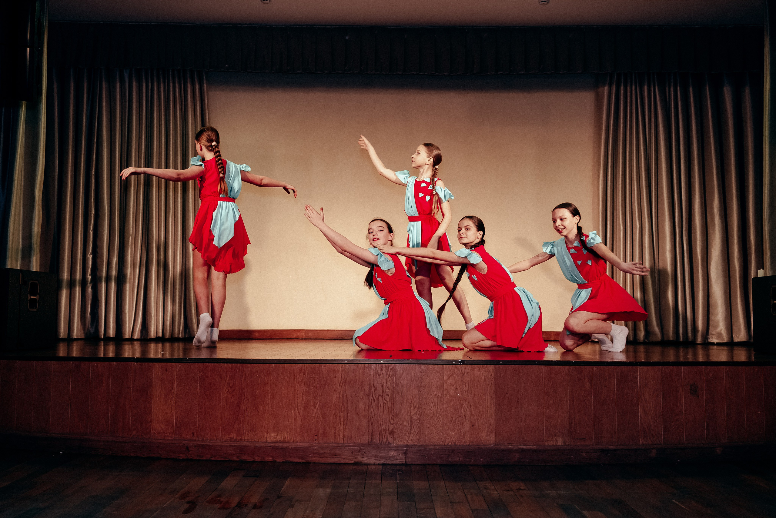 Концерт студии танца «Мечтаем вместе». Фотограф в Санкт-Петербурге. Диана Шкутова