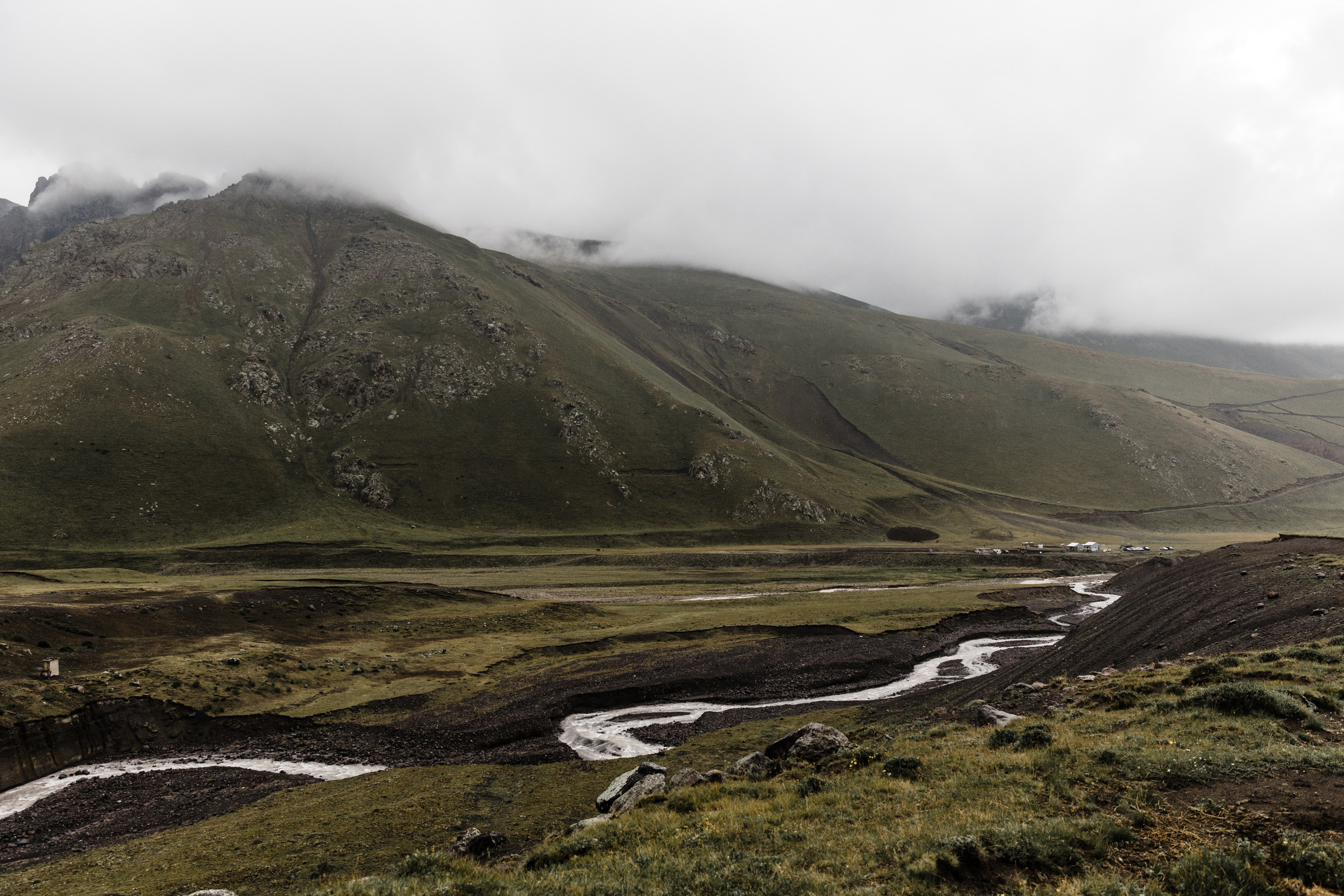 Elbrus. Свадебный и семейный фотограф в Краснодаре Роман Моско
