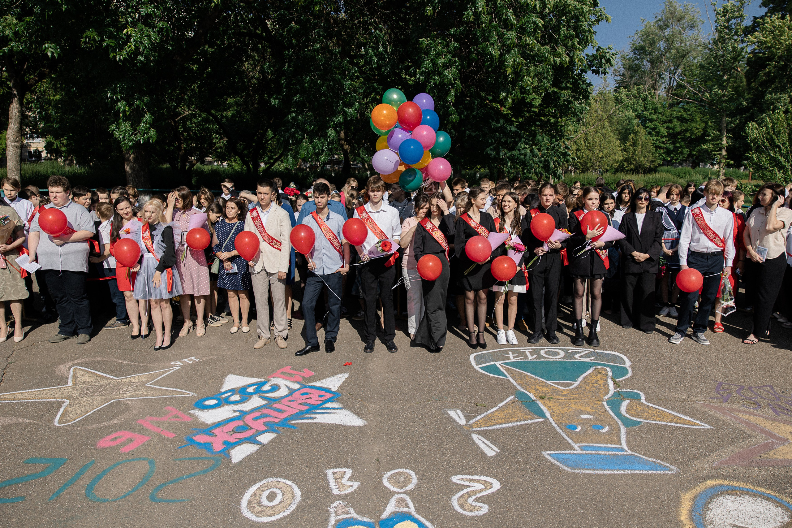 Последний звонок — линейка. Свадебный фотограф Роман Еремеев