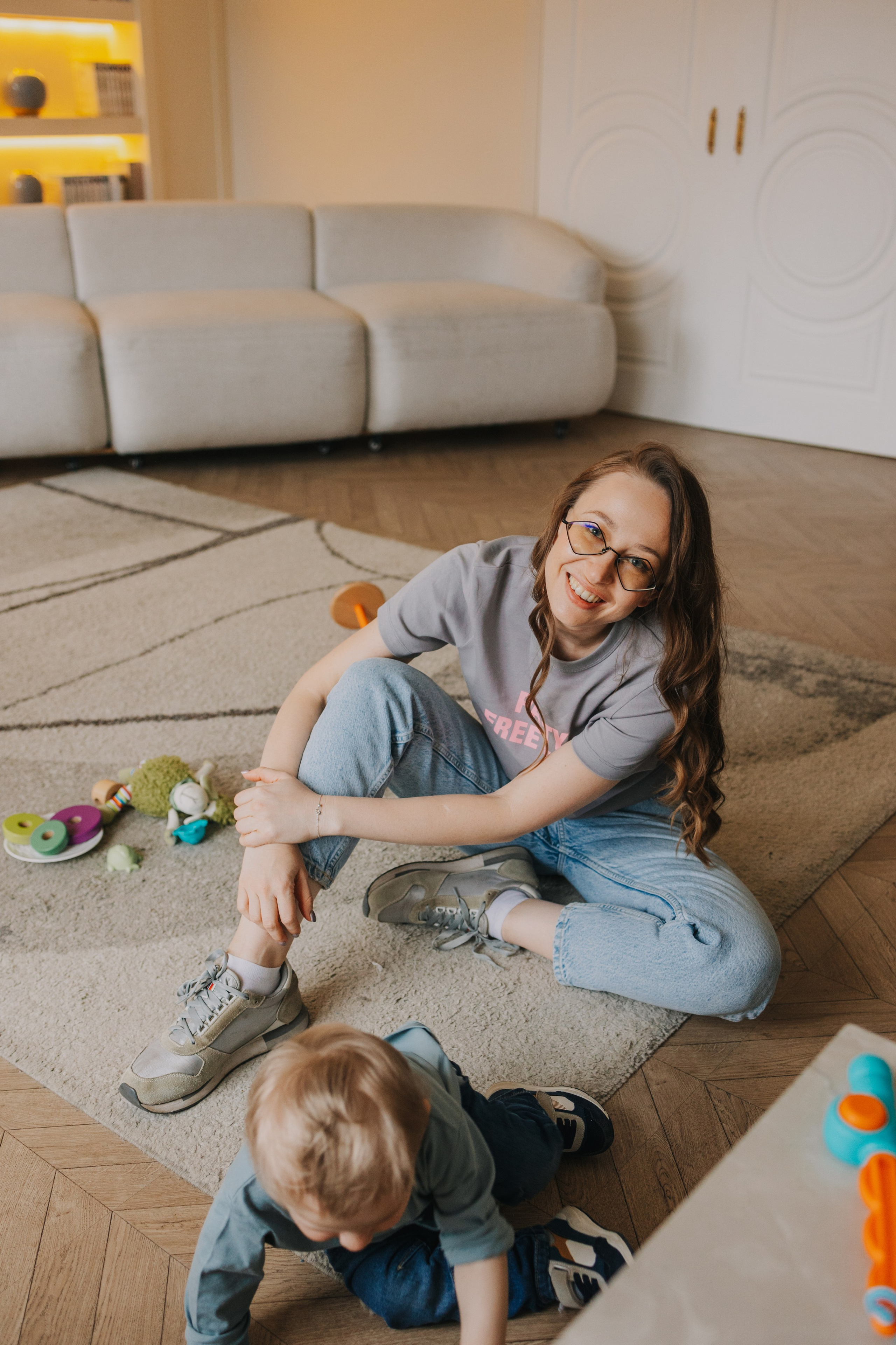 Большая семья. Домашняя фотосессия