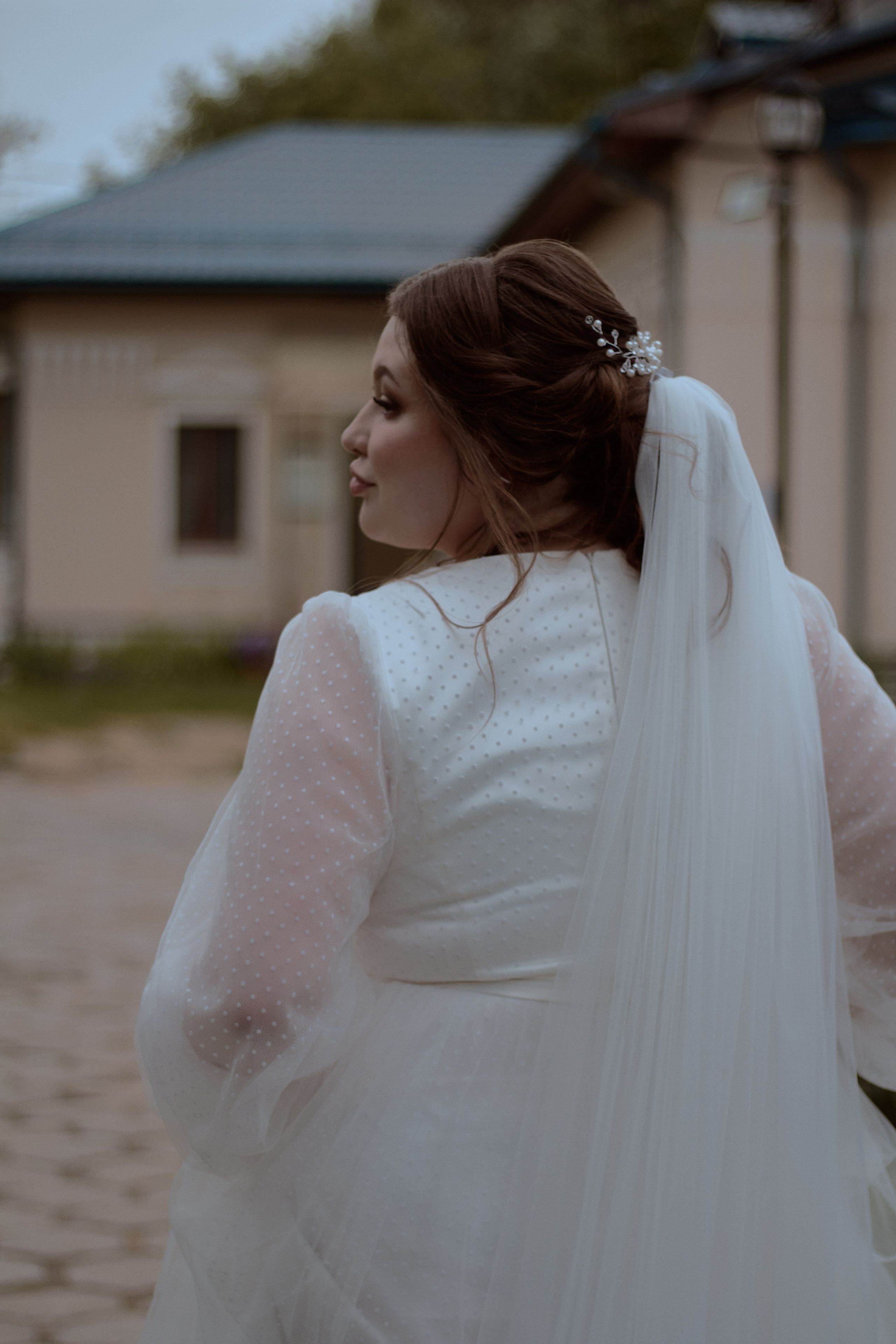 Виктория и Даниэль. Владимирский храм. Фотограф лавстори Москва/МО Приятелева Ангелина