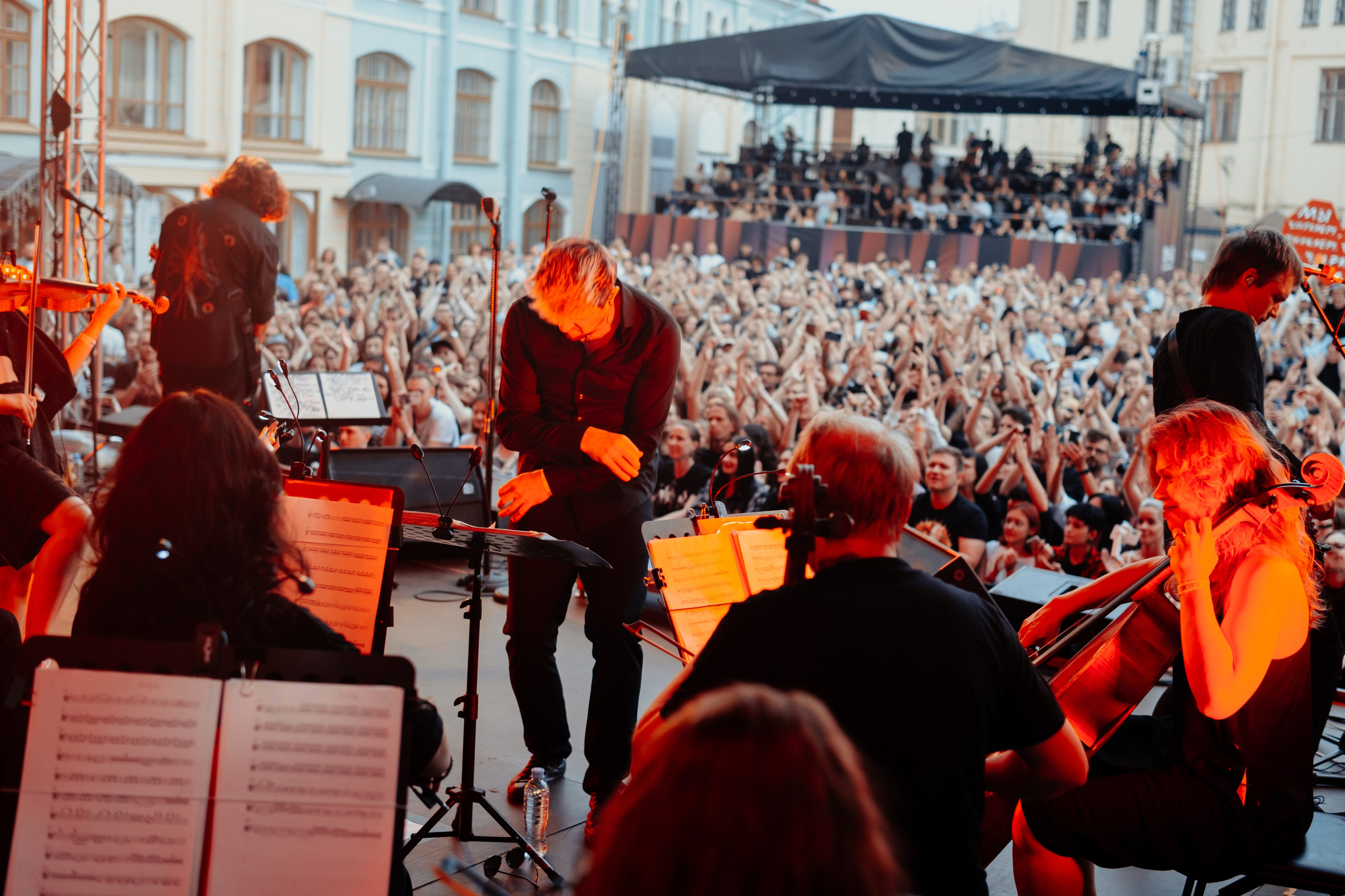 JaneAir Двор Гостинки. Концертный фотограф в Санкт-Петербурге