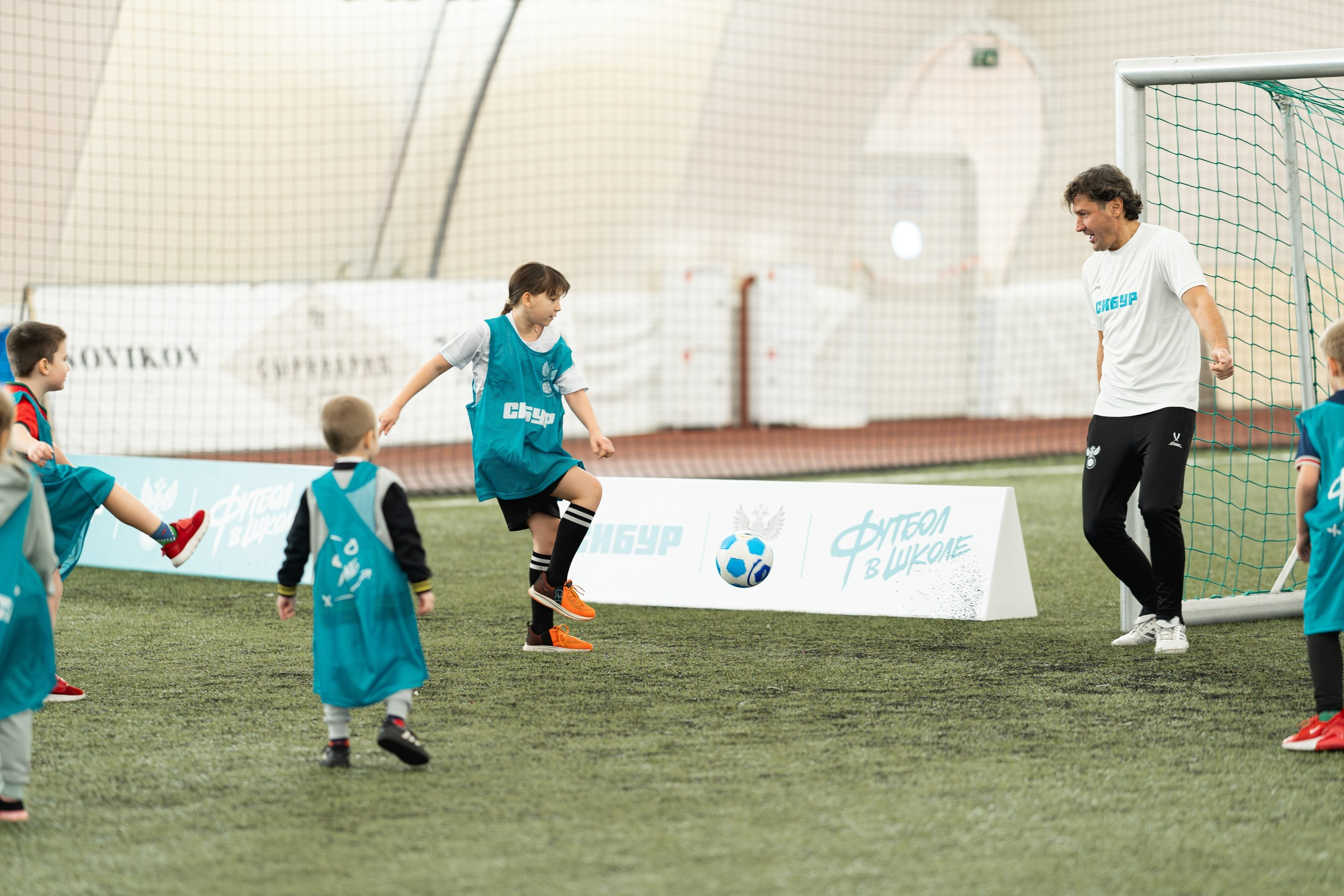 Фестиваль «СИБУР. Урок футбола» в рамках проекта Российского футбольного союза «Футбол в школе». Портретный и репортажный фотограф в Воронеже: Анастасия Пузикова