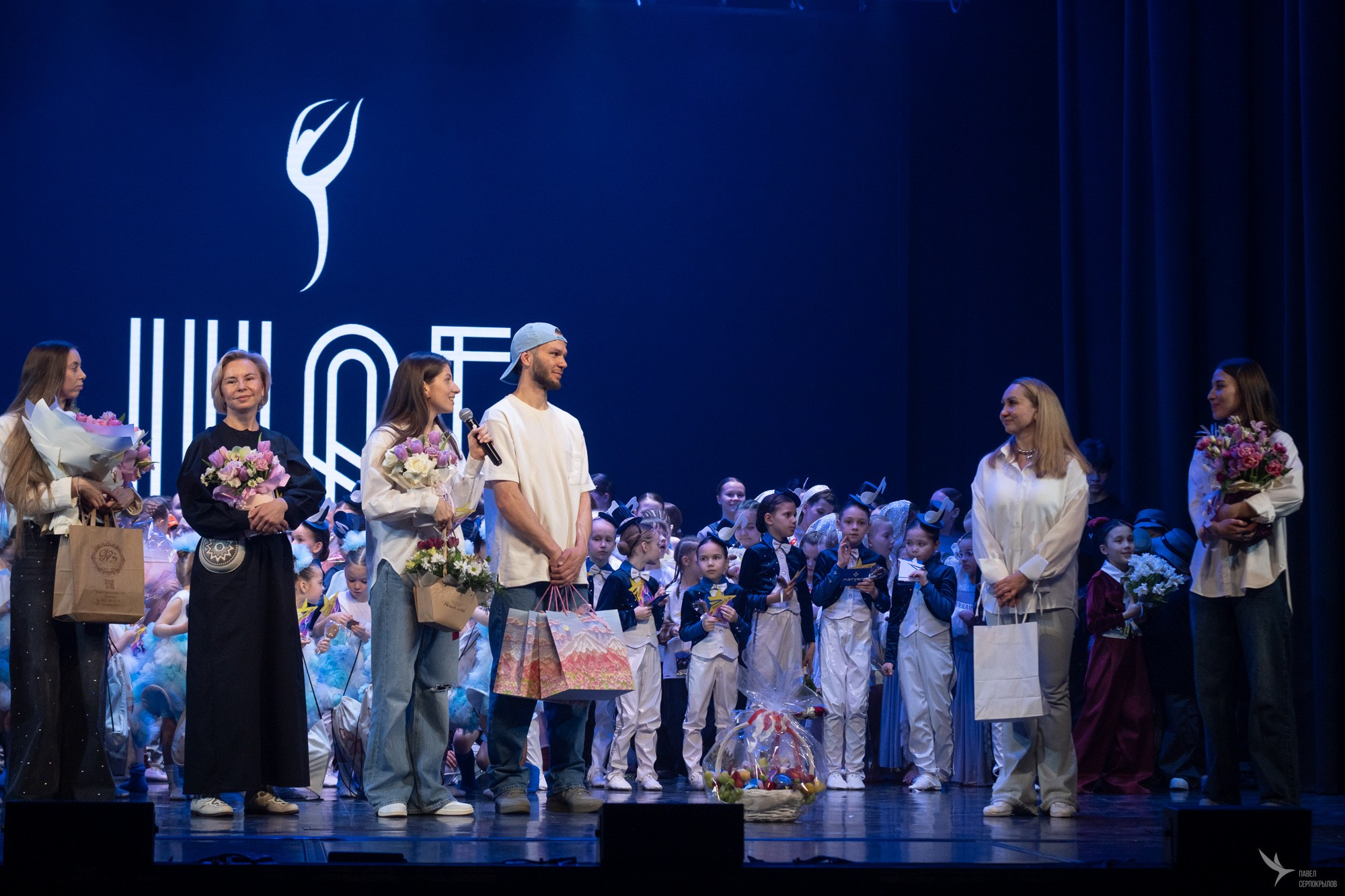 Отчетный концерт студии танца «ШАГ». Репортажный фотограф в Казани Павел Серпокрылов