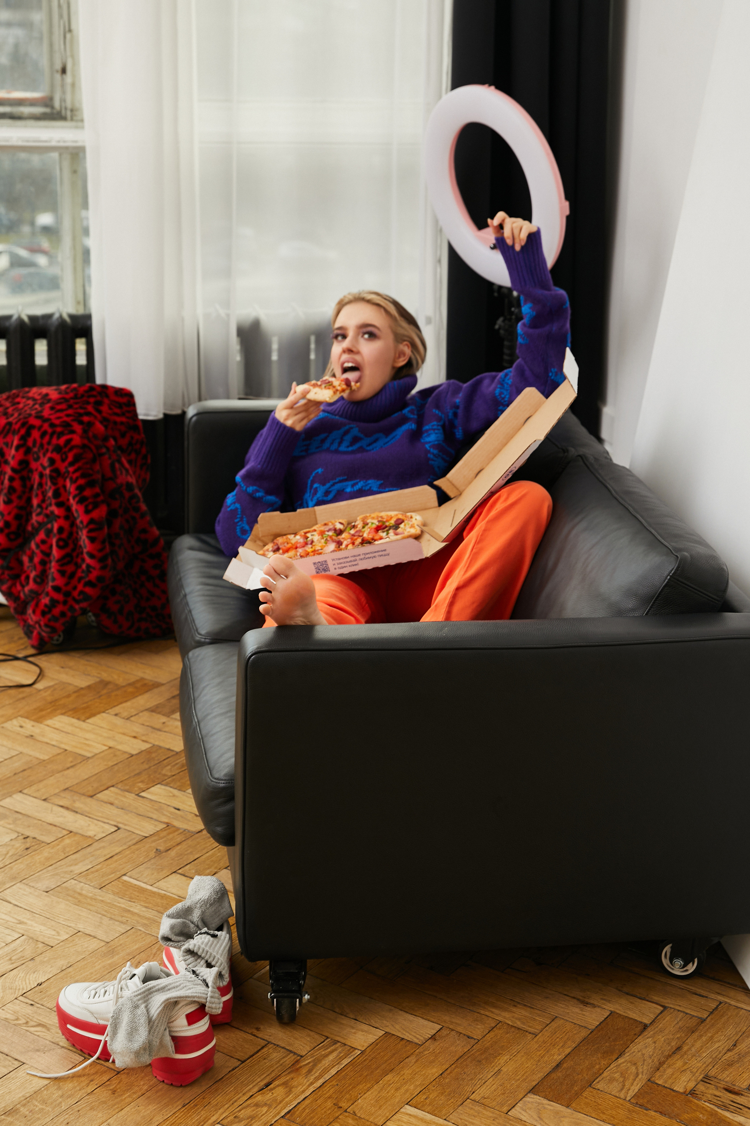 THE UNDERSIDE OF BLOGGING. Brand photographer Moscow