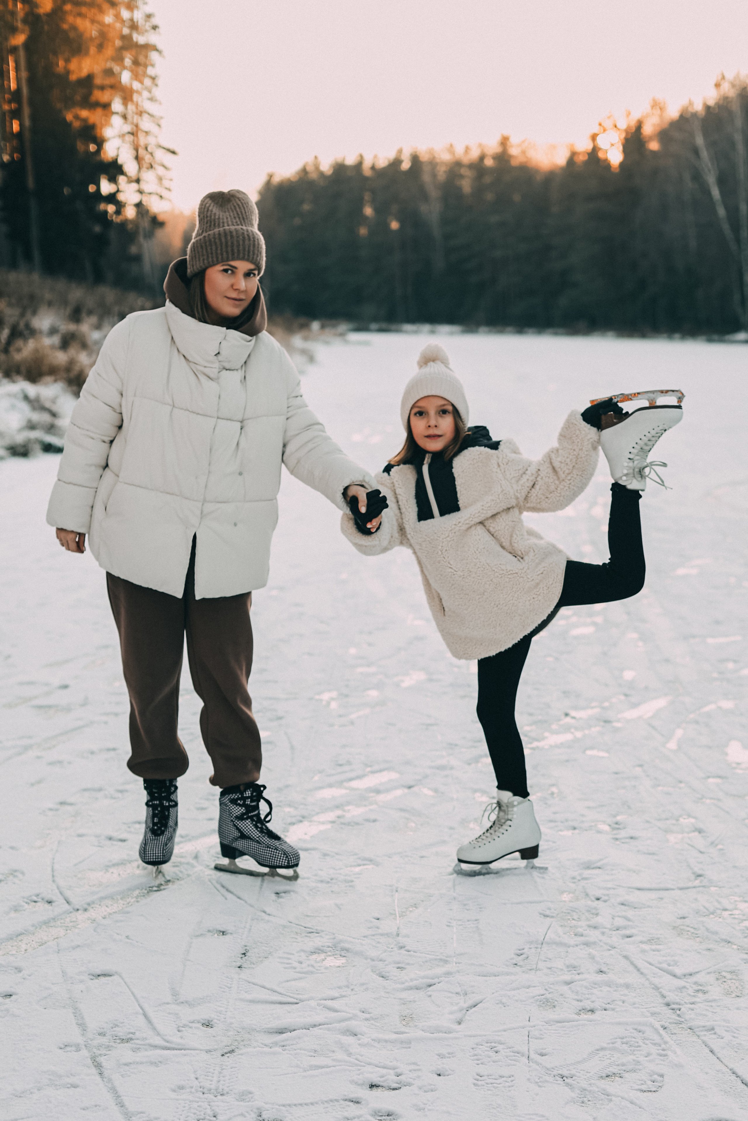 MOTHER and DAUGHTER. Brand photographer Moscow