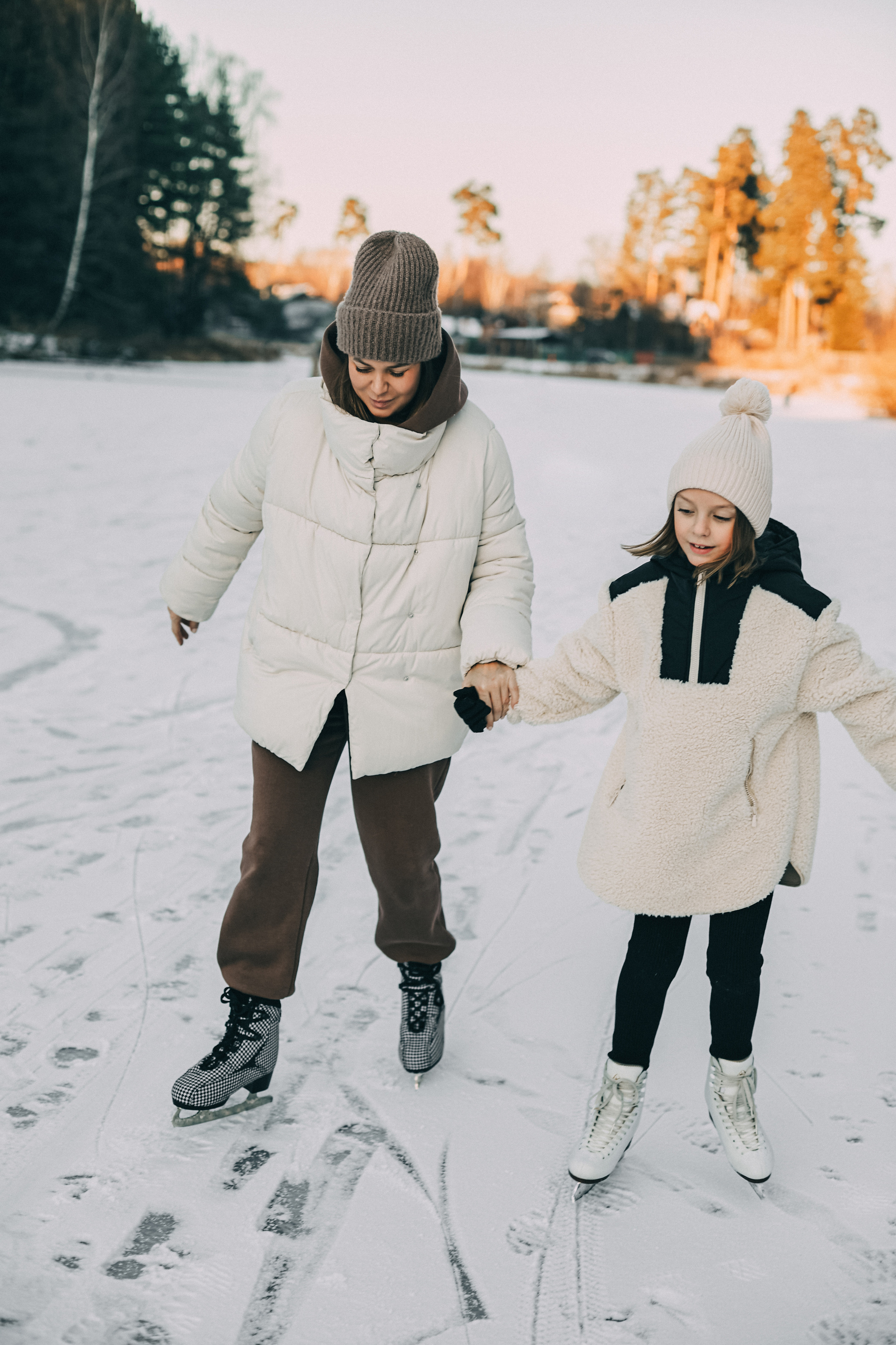 MOTHER and DAUGHTER. Brand photographer Moscow