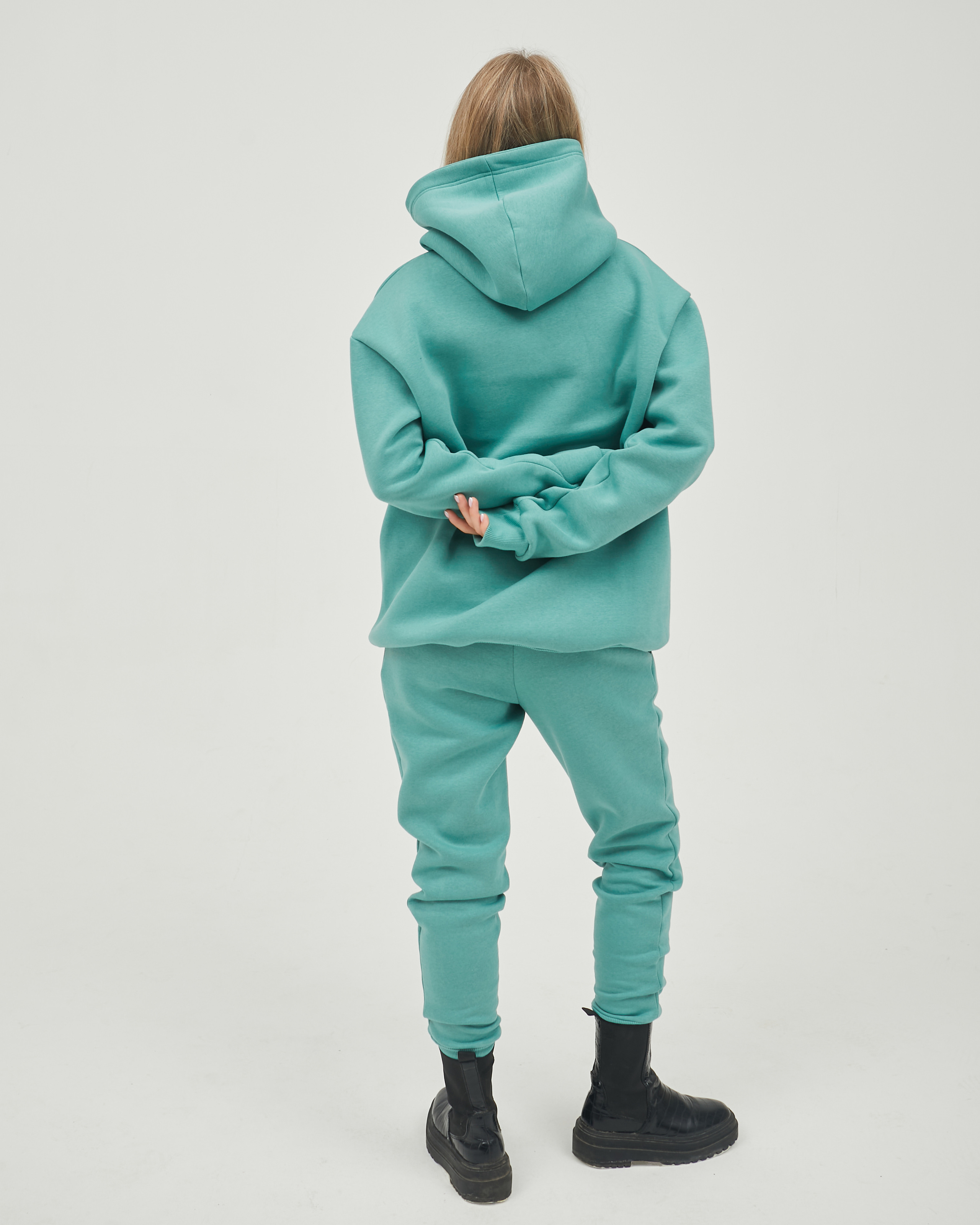 Каталог для heycavi. Brand photographer Moscow