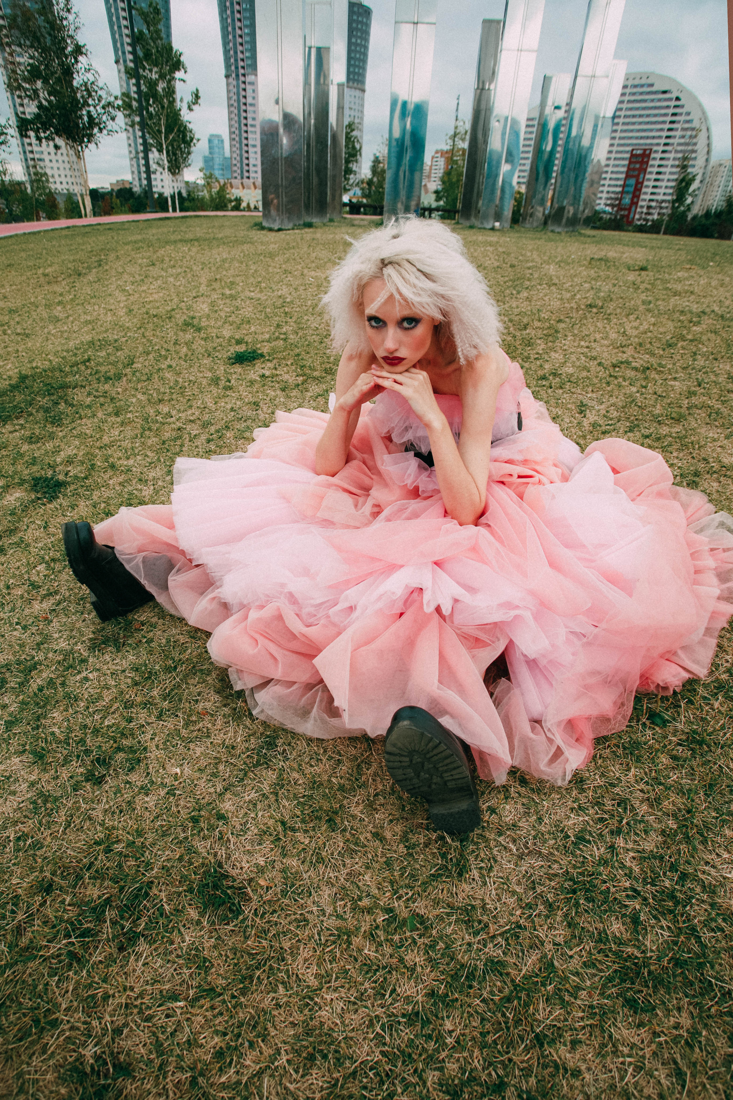 ALICE THROUGH THE LOOKING GLASS. Brand photographer Moscow