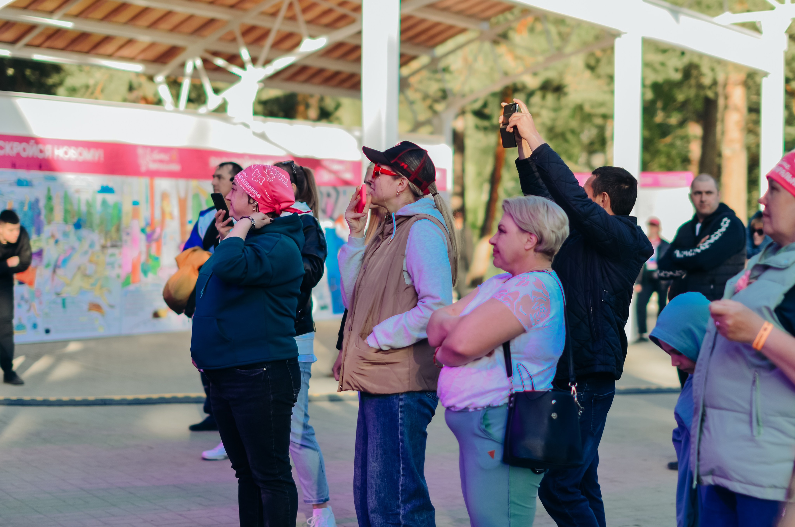 Фестиваль «Цветение Маральника на Алтае 2025». Фоторепортаж. Денисова Аля — фотограф для парных съемок и индивидуальных историй в Барнауле