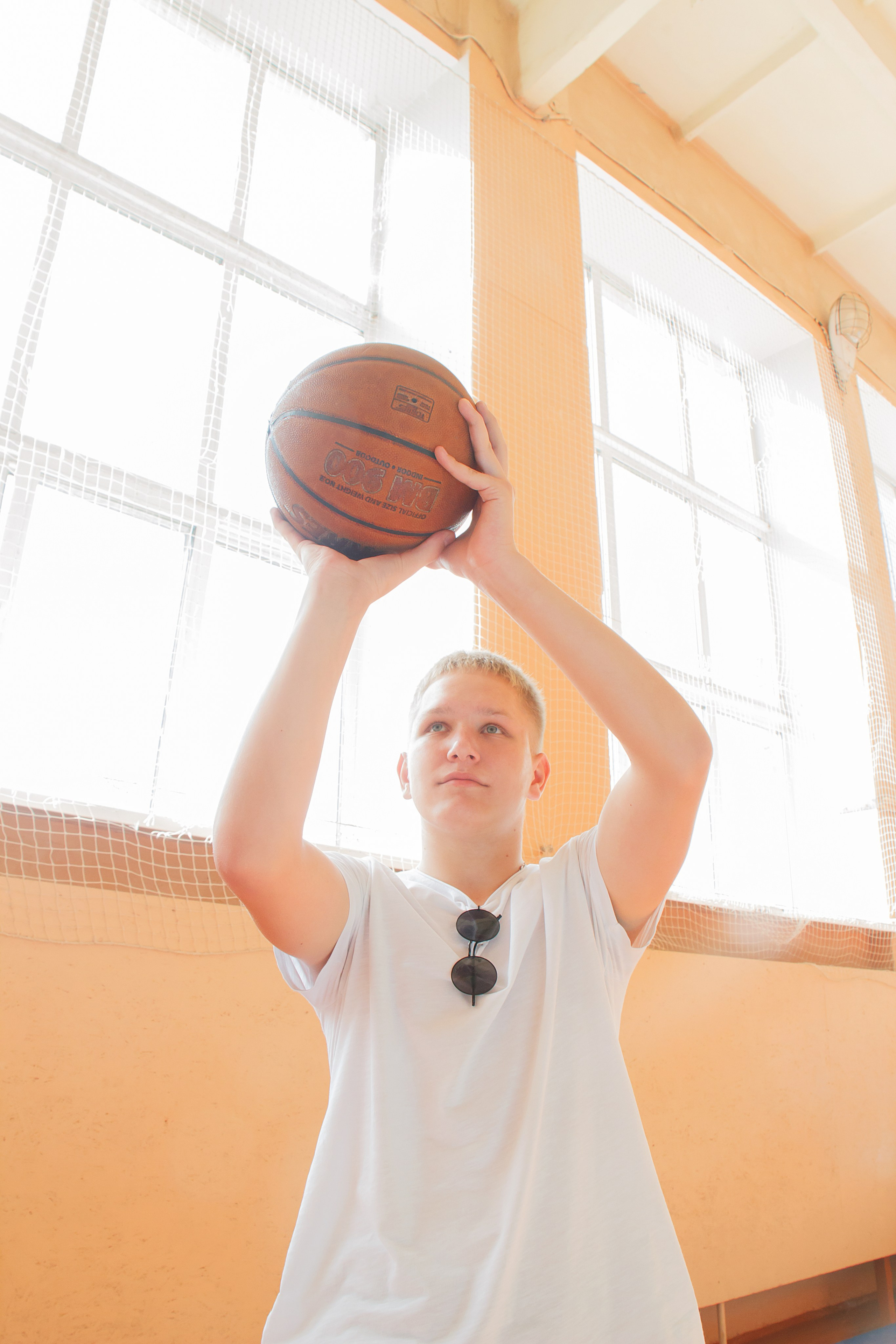 Выпускной альбом 2023. Фотограф и видеограф в Омск/Москва Сащенко Лера