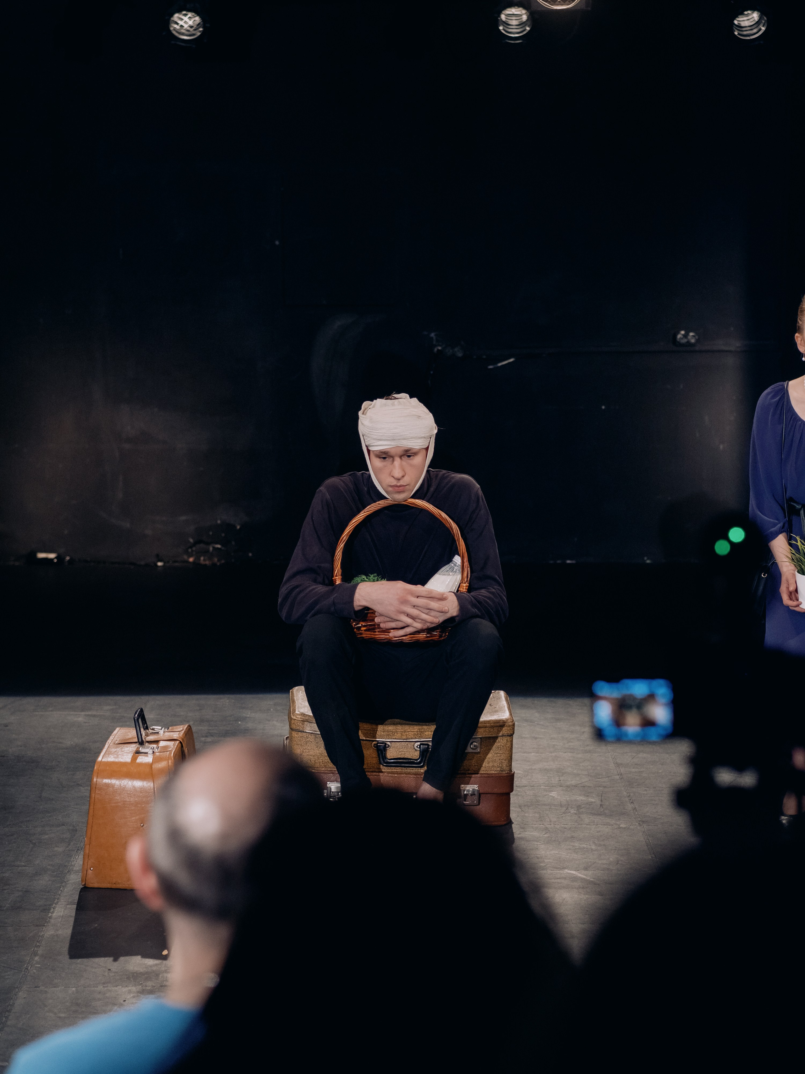 Школа Драмы Германа Сидакова. Репортажный и портретный фотограф в Москве Илья Спиридонов