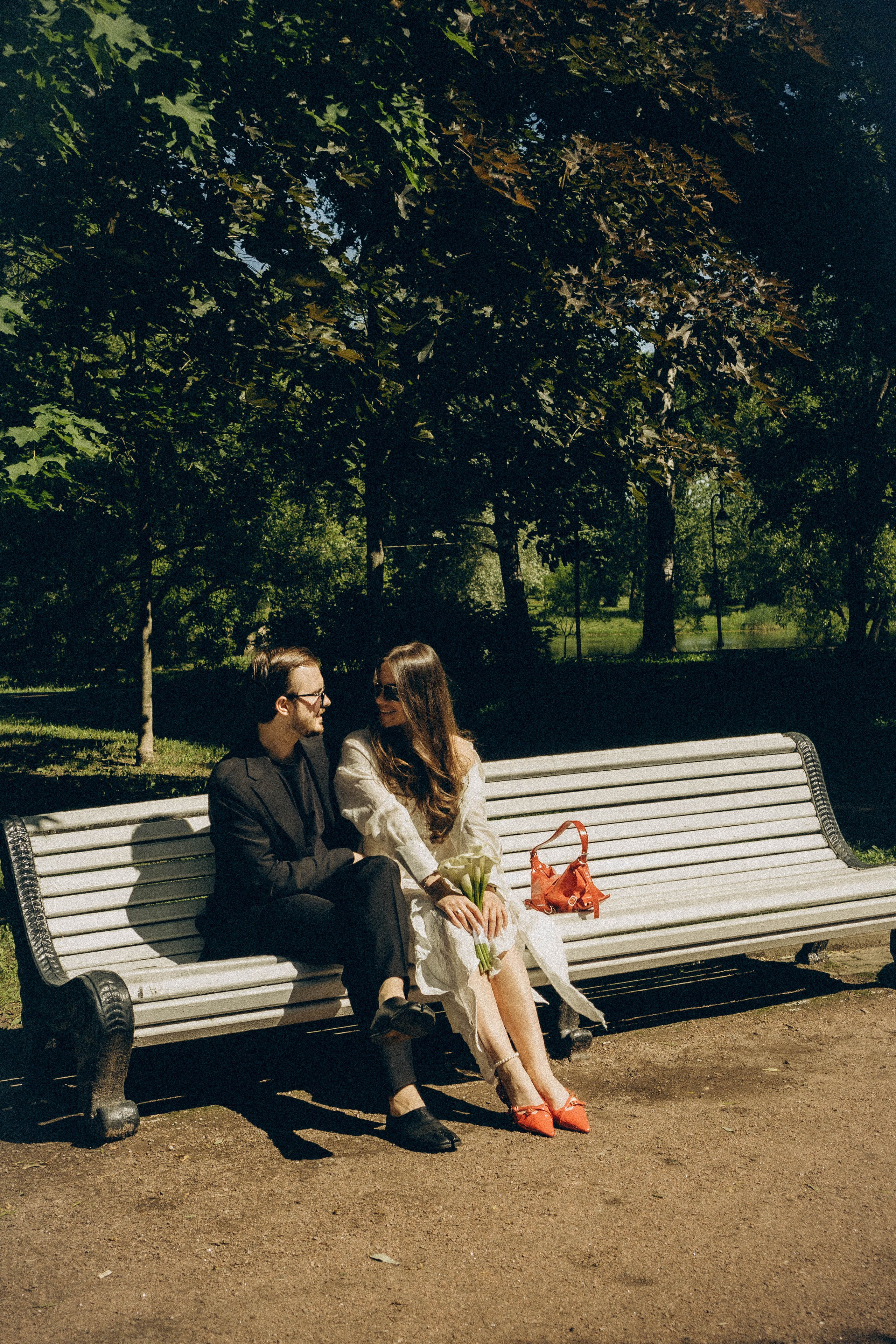 СВАДЕБНАЯ СЬЕМКА В ПАРКЕ ПОБЕДЫ И ПРОГУЛКА ПО МОСКОВСКОМУ ПРОСПЕКТУ. Профессиональный фотограф, Санкт-Петербург — Виктория Богомолова