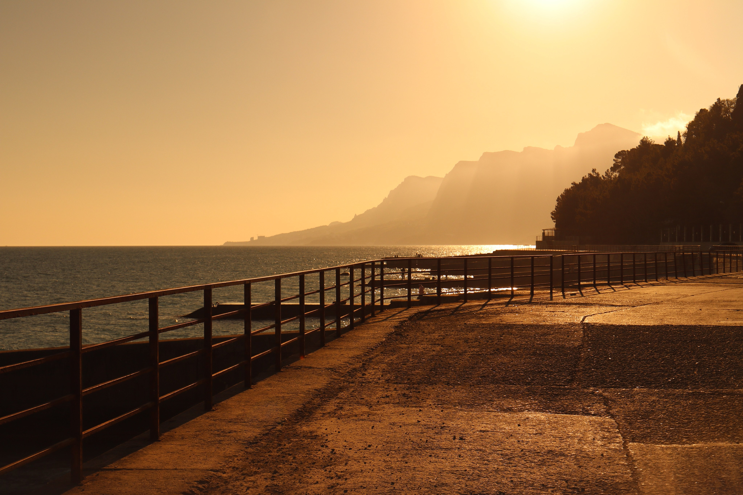 Крым. ЮБК (Бахчисарай, Кастрополь, Таракташская тропа). Май 2021. Путешественник-фотограф из Санкт-Петербурга Татьяна Свистулина