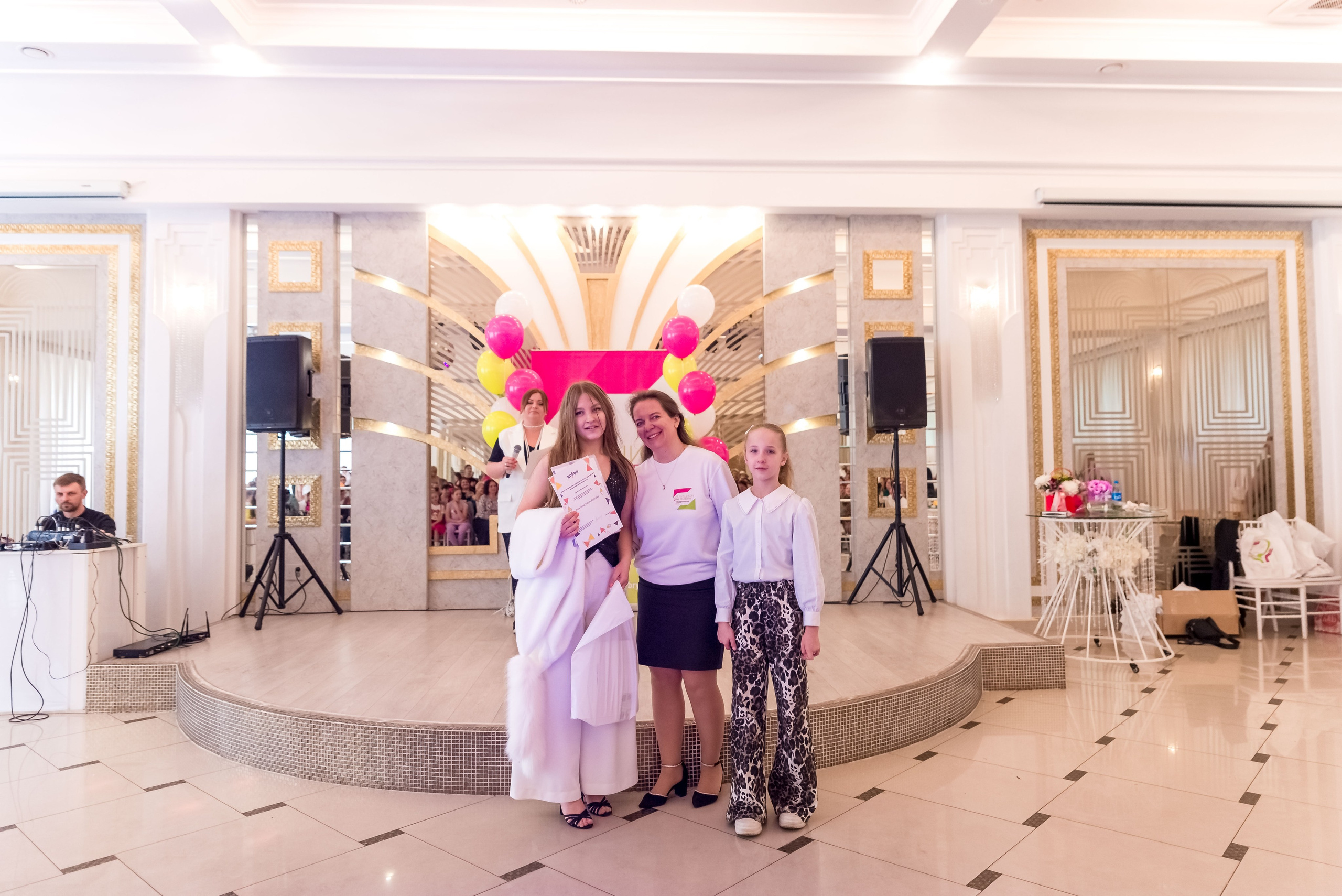 Фестиваль Ради мира от АУКЦИОН ДОБРА 🔥. Женский фотограф Крещение Венчание Москва Брянск