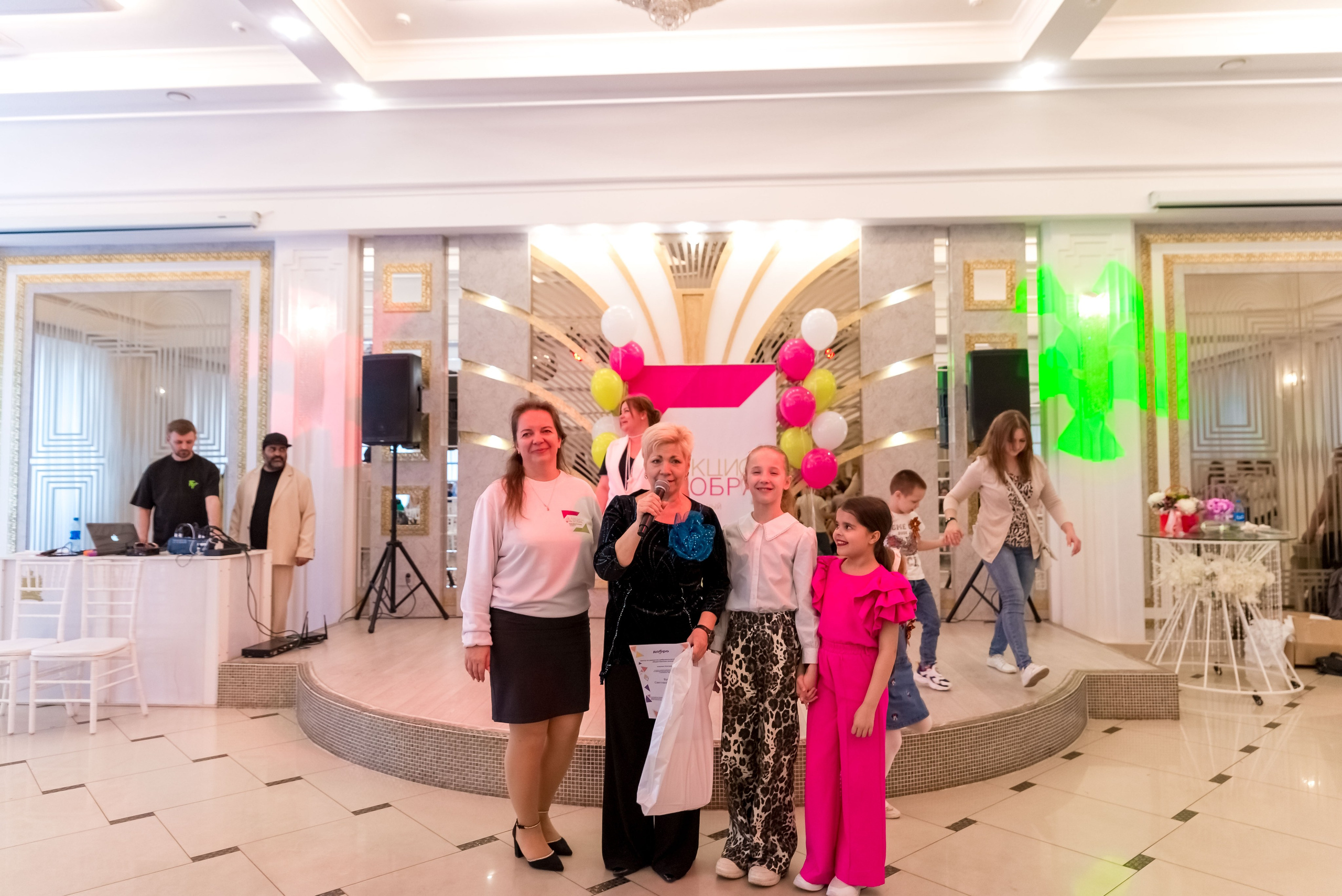 Фестиваль Ради мира от АУКЦИОН ДОБРА 🔥. Женский фотограф Крещение Венчание Москва Брянск