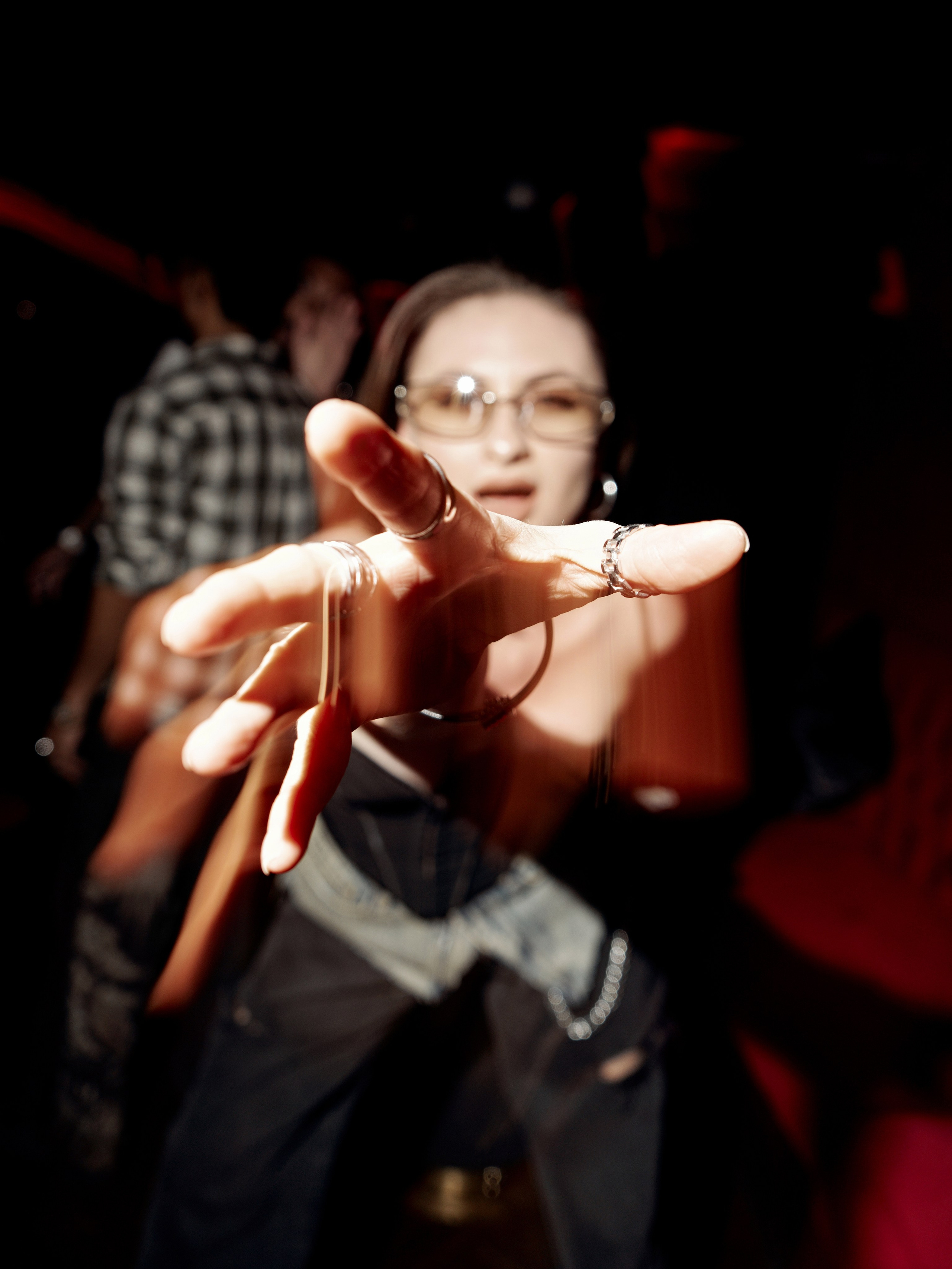 CLUB. NOIZOMAX Художественный фотограф в Дубай