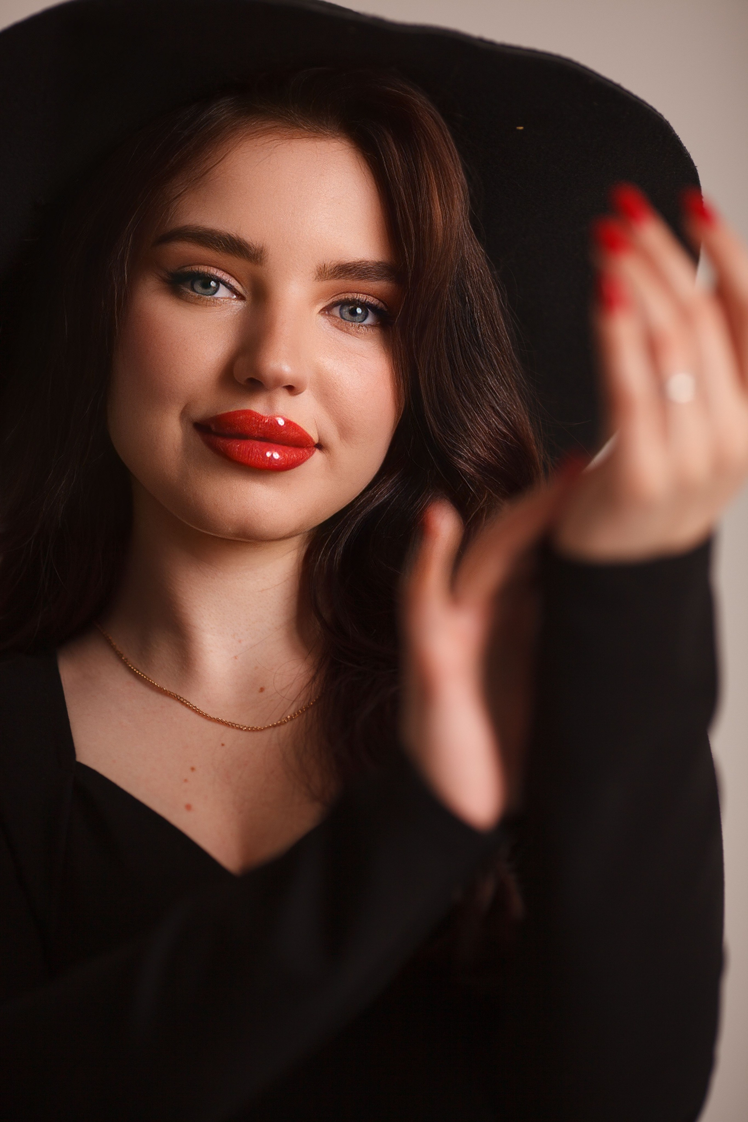 Студийная женская фотосессия в Пятигорске. Фотограф Ставрополь Пятигорск Елизавета Дарина