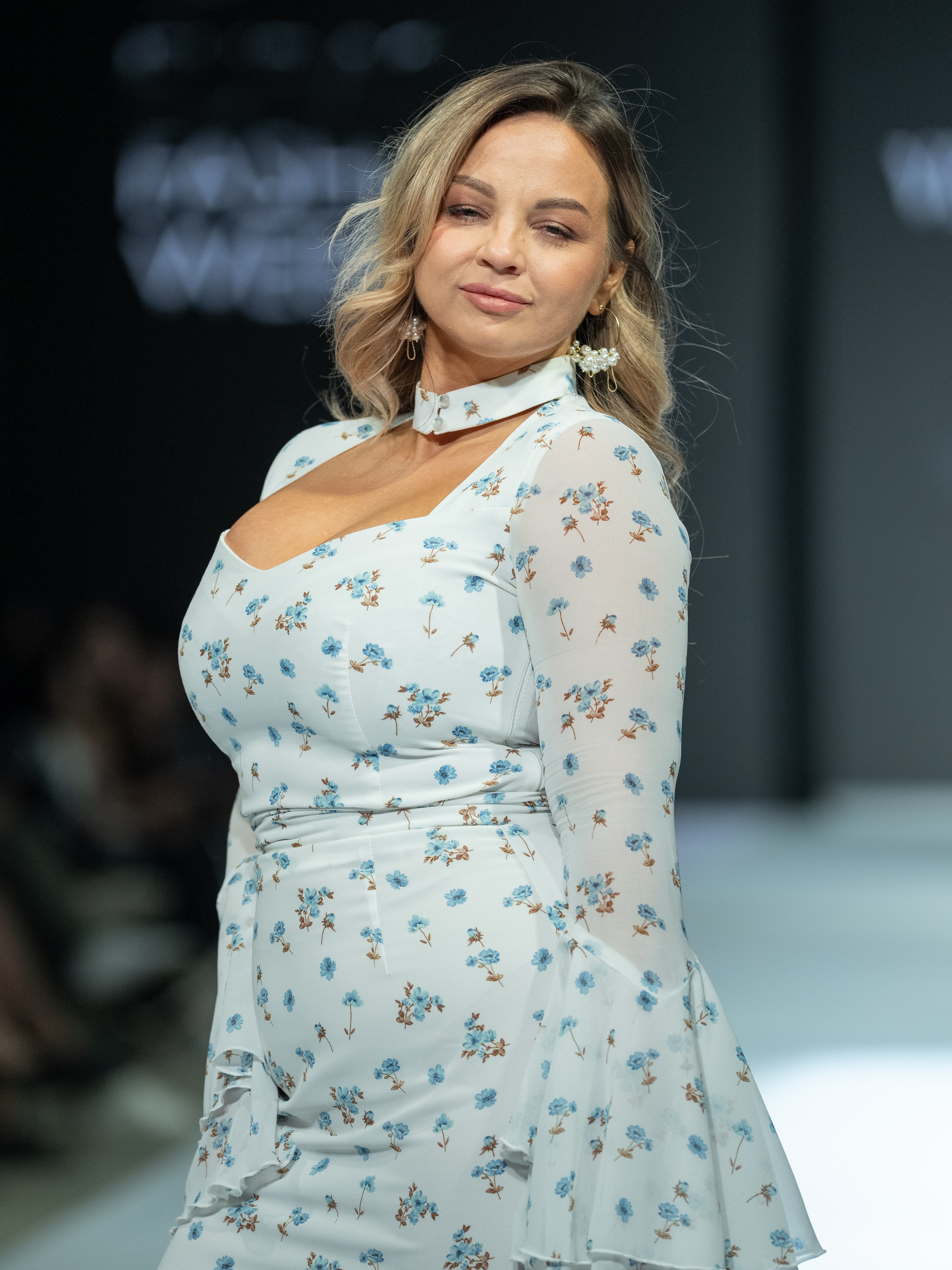 EURASIAN FASHION WEEK Vera Shasherina. Сайт Алматинского НЮ АРТ, будуар и фэшн фотографа Дениса Карпенко