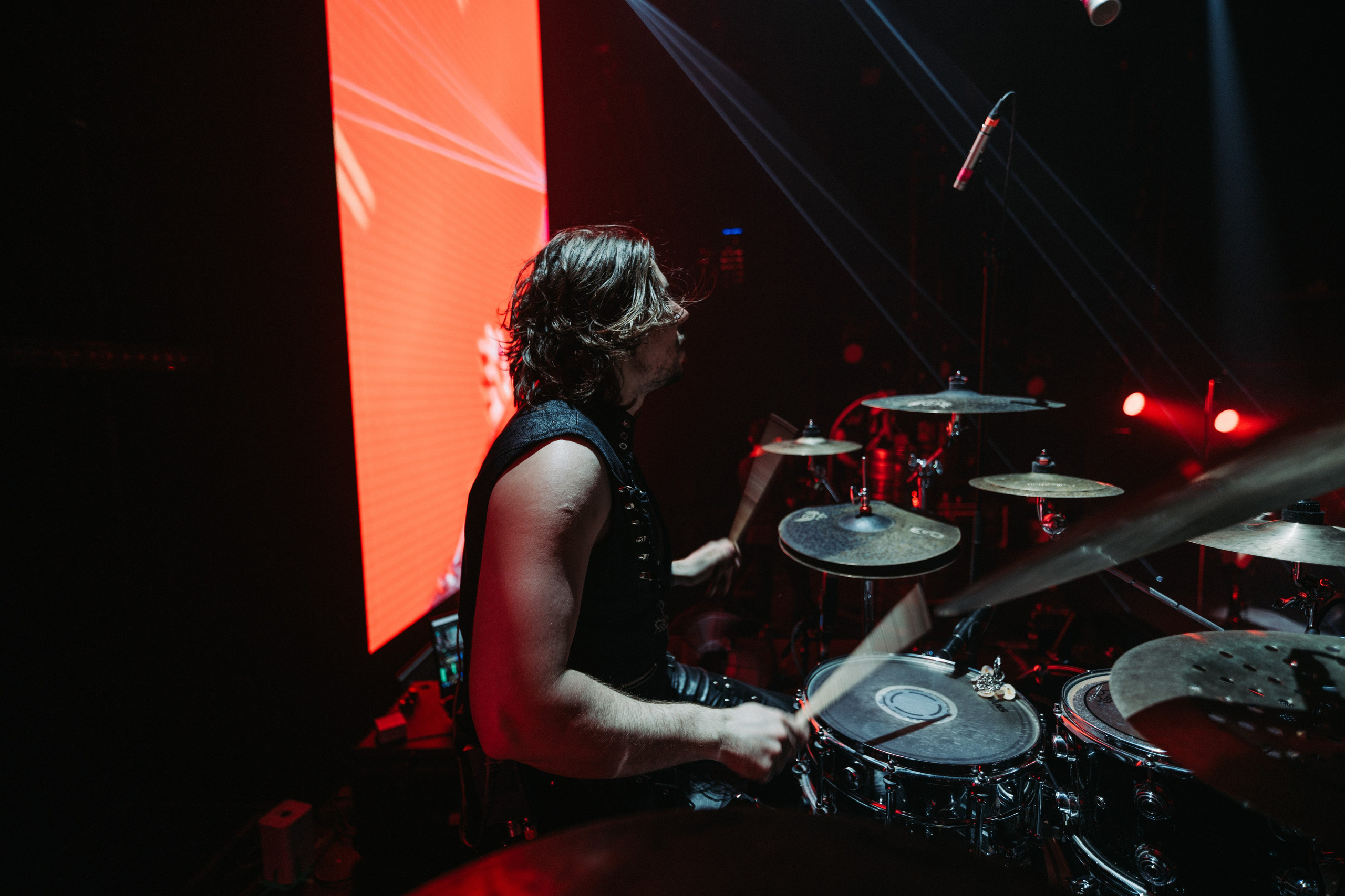 NEVERLOVE. Игорь Богатов — фотограф