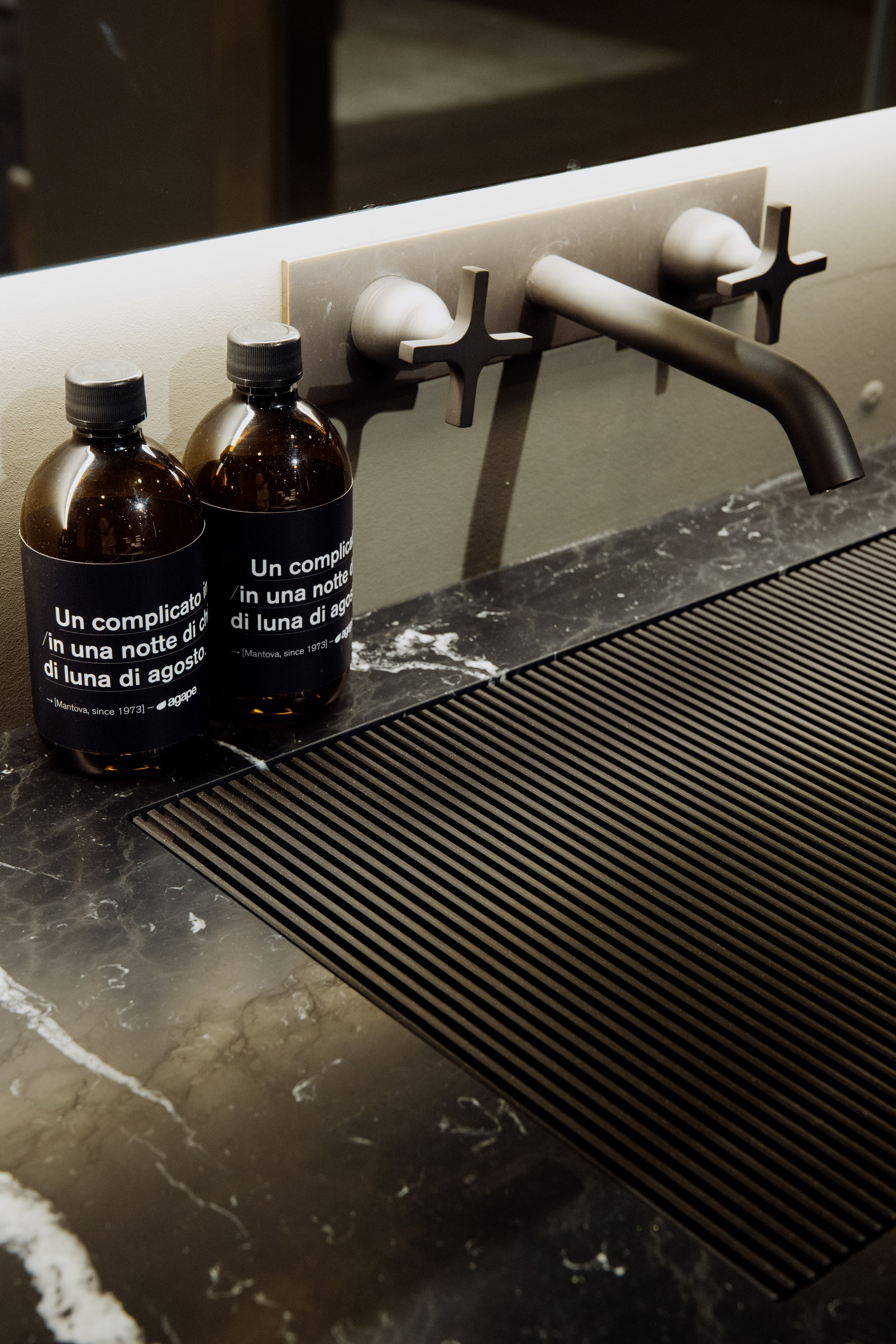 Предметы интерьера. Репортажный фотограф в Алмате Чумаков Георгий