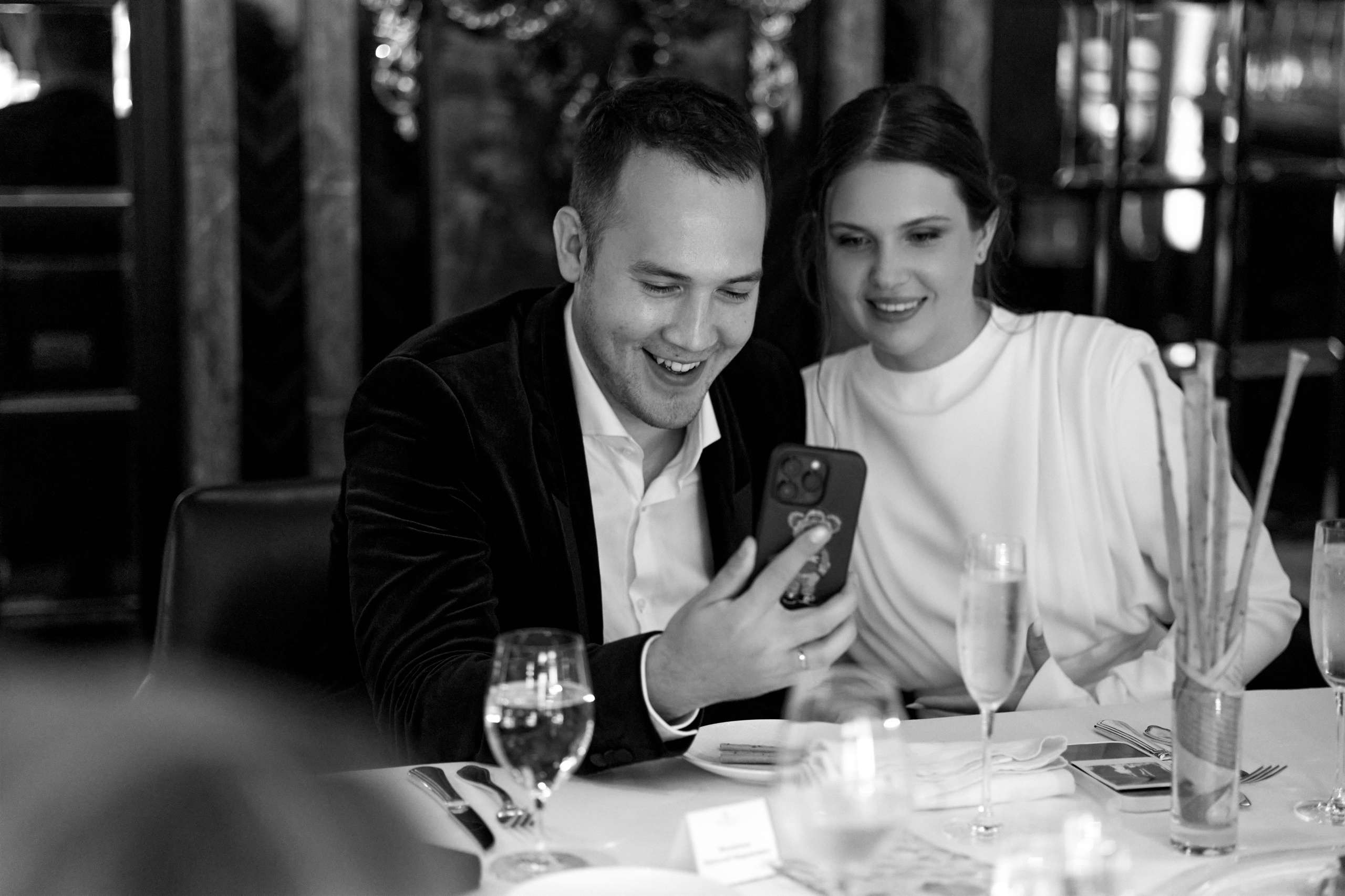 Свадебная фотосессия в Питере. Сестры Карабаза. Фотографы и ретушеры в Москве и Санкт-Петербурге