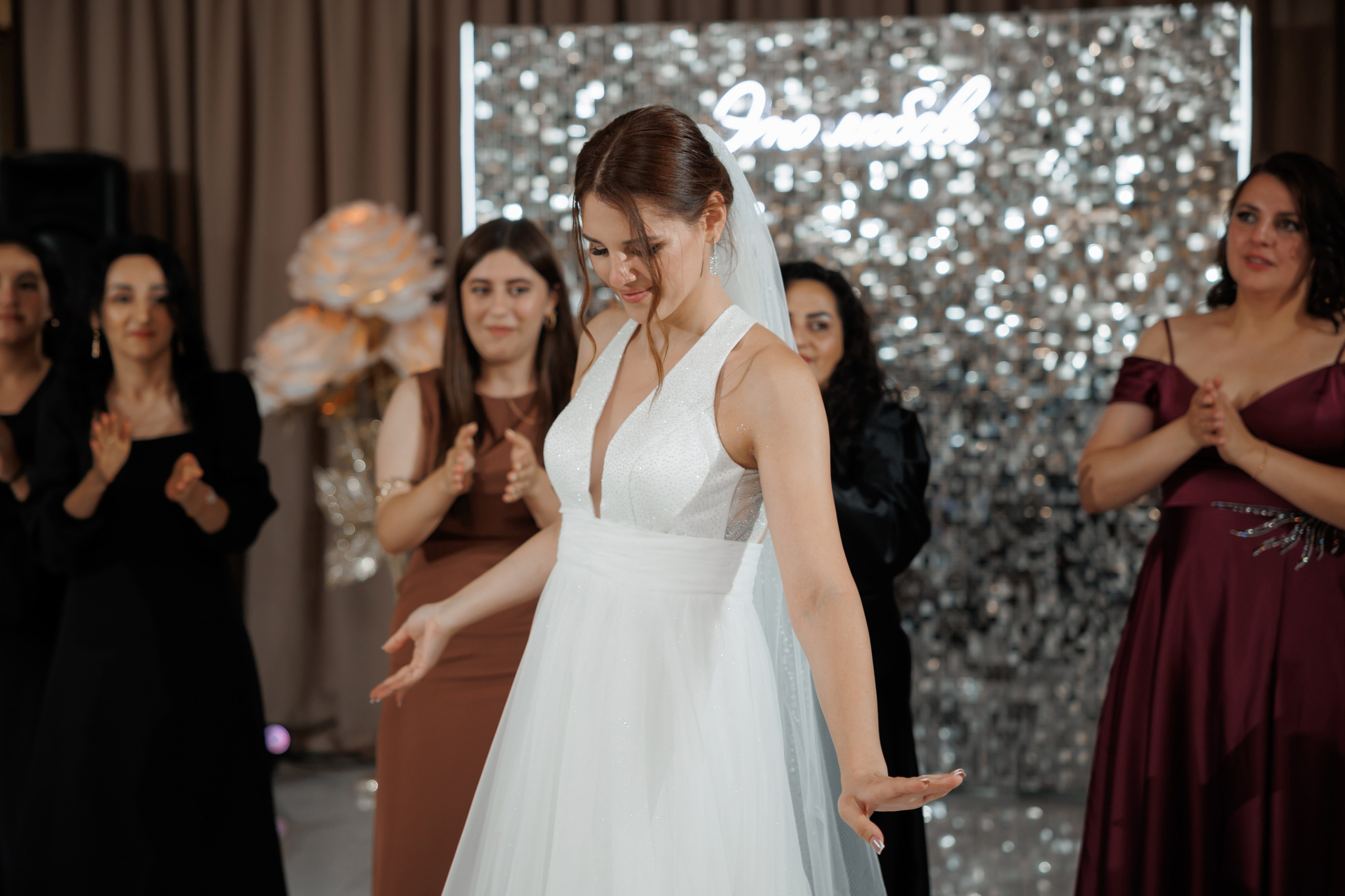 ЗАГС Бутово и Остафьево. Свадебный и репортажный фотограф (Москва, Королев и другие)