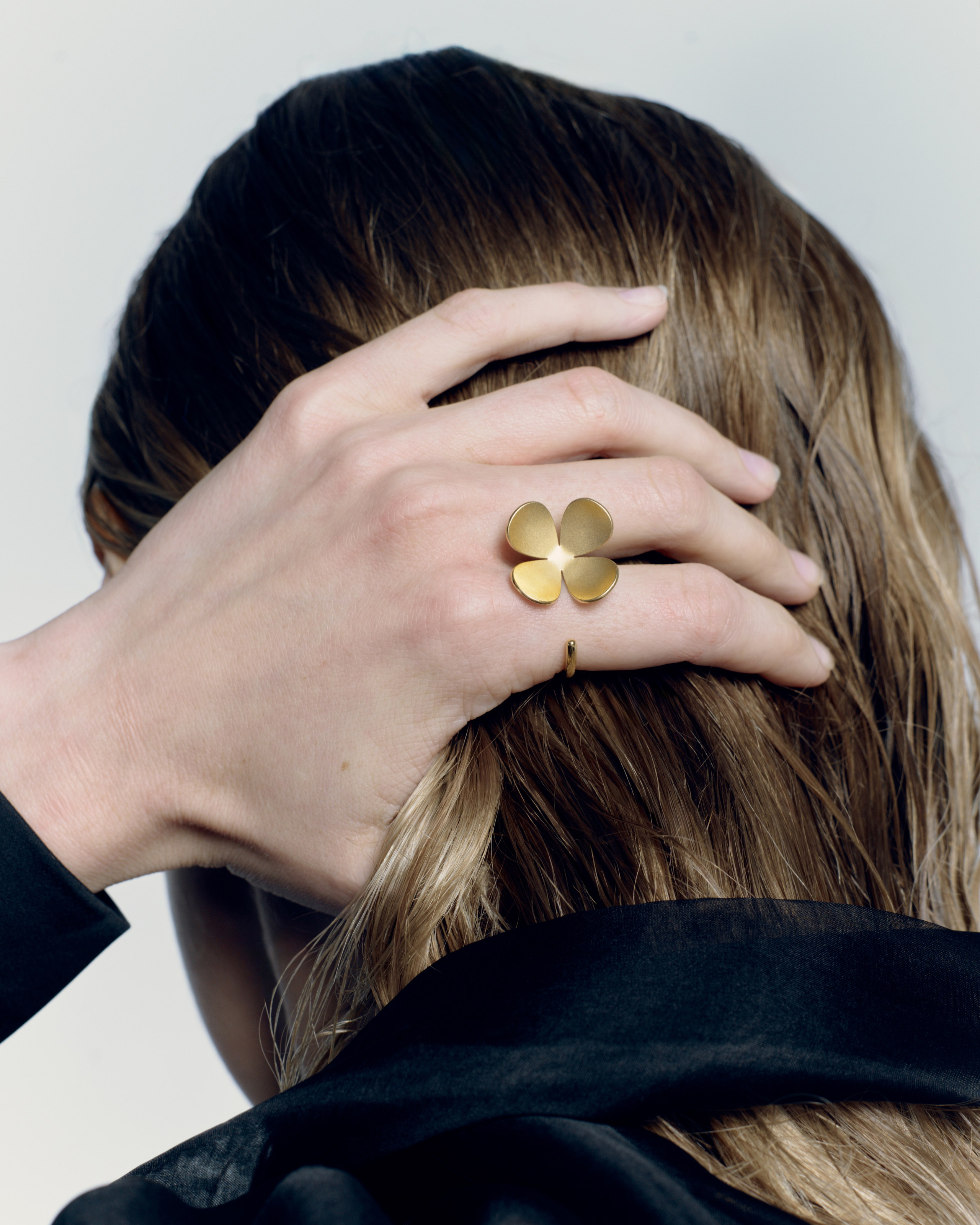 FOR ALVAAR JEWELRY. Alinsmv