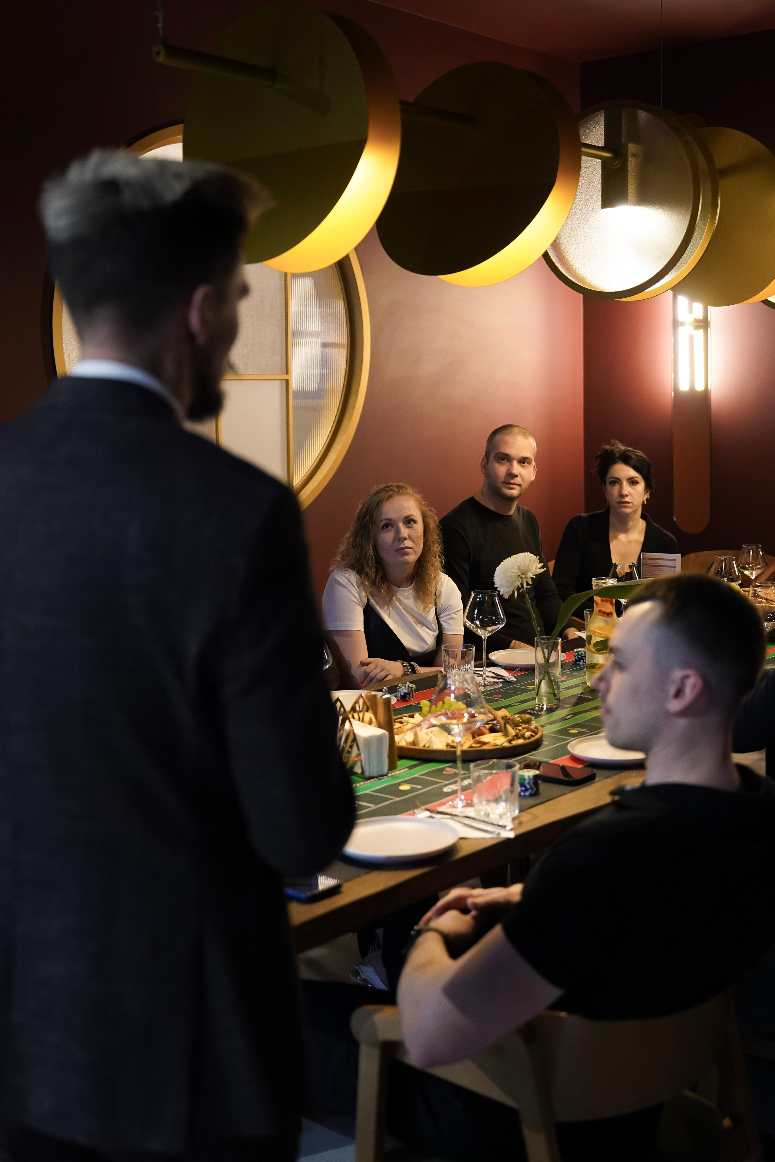 Винное казино в кулинарной студии Вилка. Фотограф с психологическим образованием