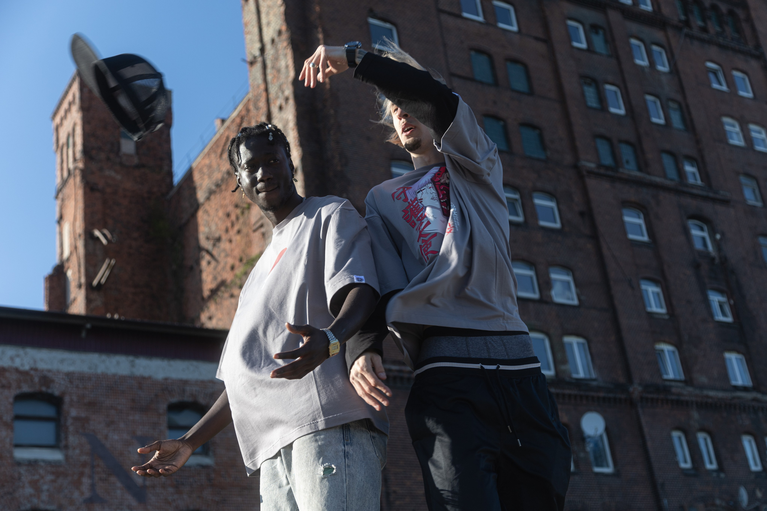 I K I G A I. — Digital Noise —