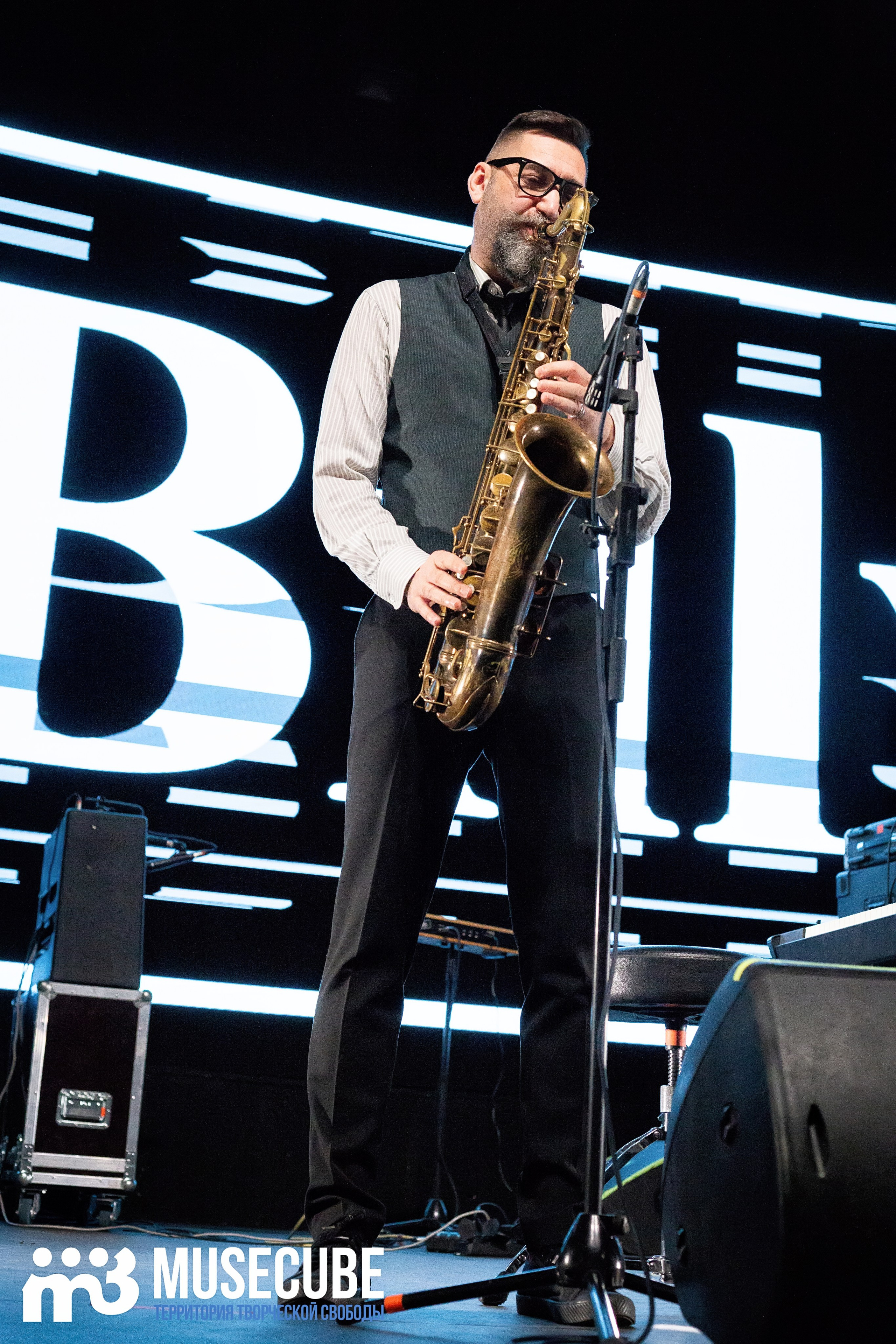 Фотосъемка концерта BILLY'S BAND Aurora СПБ. Портретные фотосессии, контент-съемки, репортаж