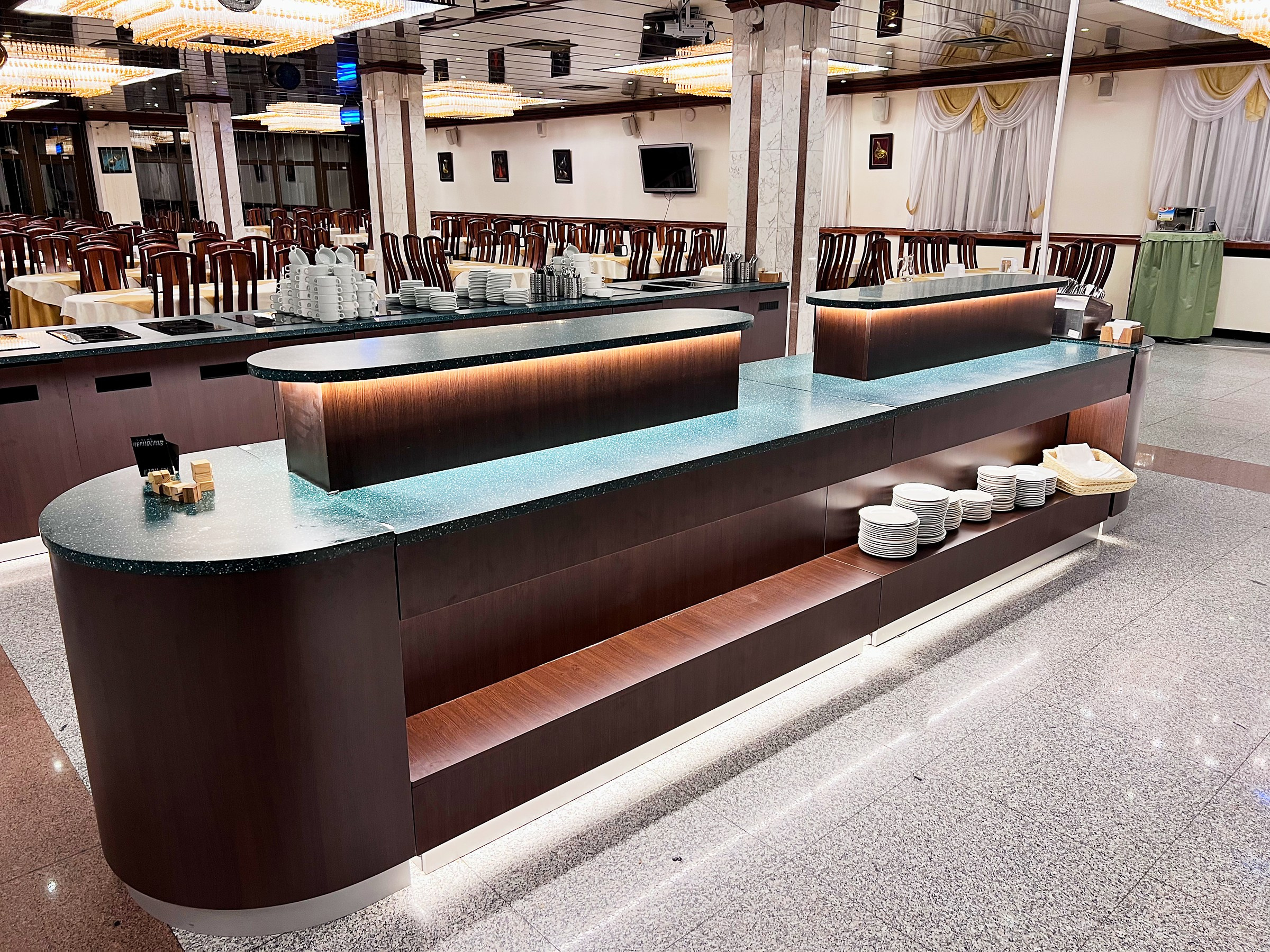 Мебель для бизнеса: Блог о торговом оборудовании на заказ в Москве