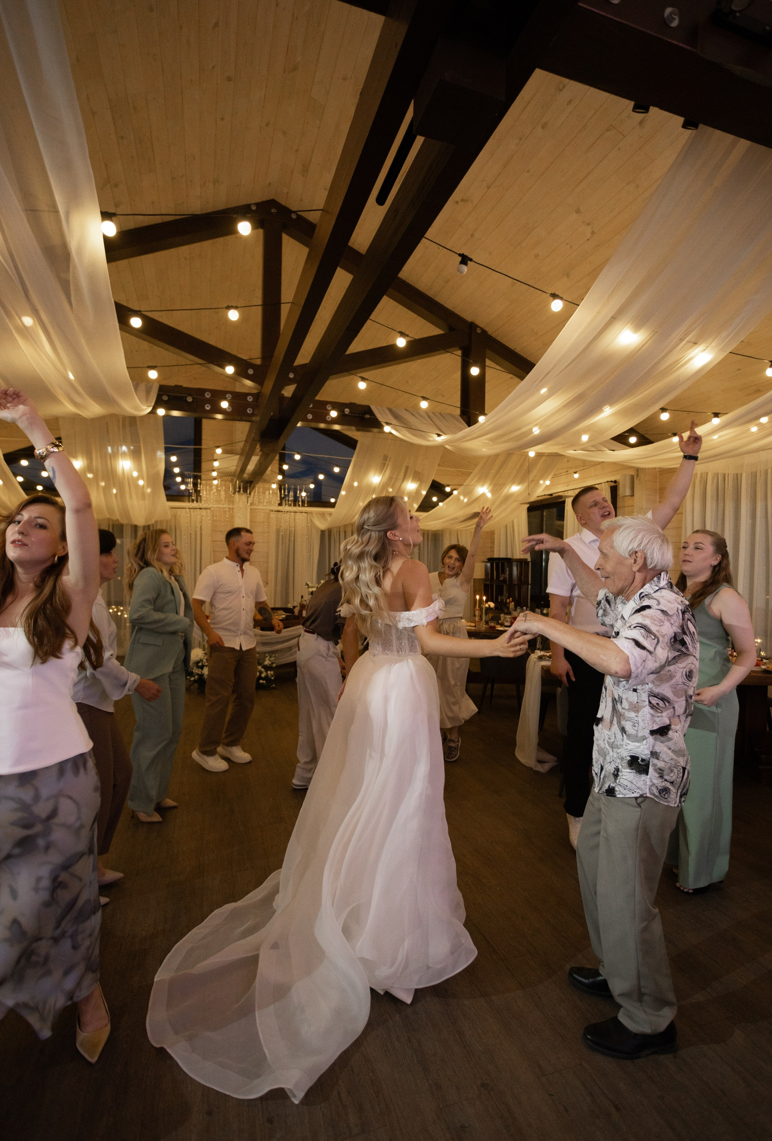 Любовь выше гор. История Насти и Дениса. Свадебный и семейный фотограф Рассказова Виктория